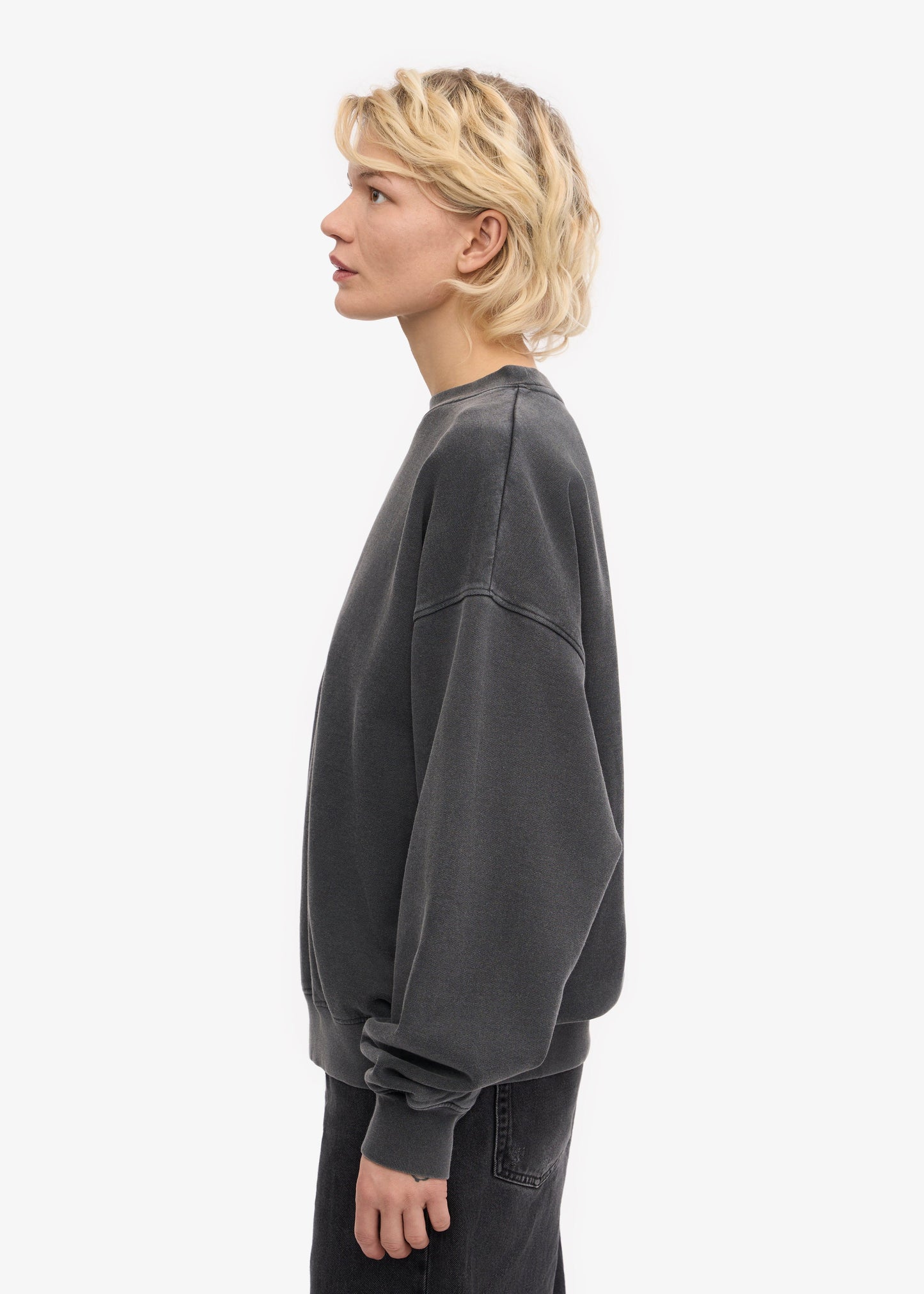 Sweat mixte oversize en coton bio | noir délavé "faded black"
