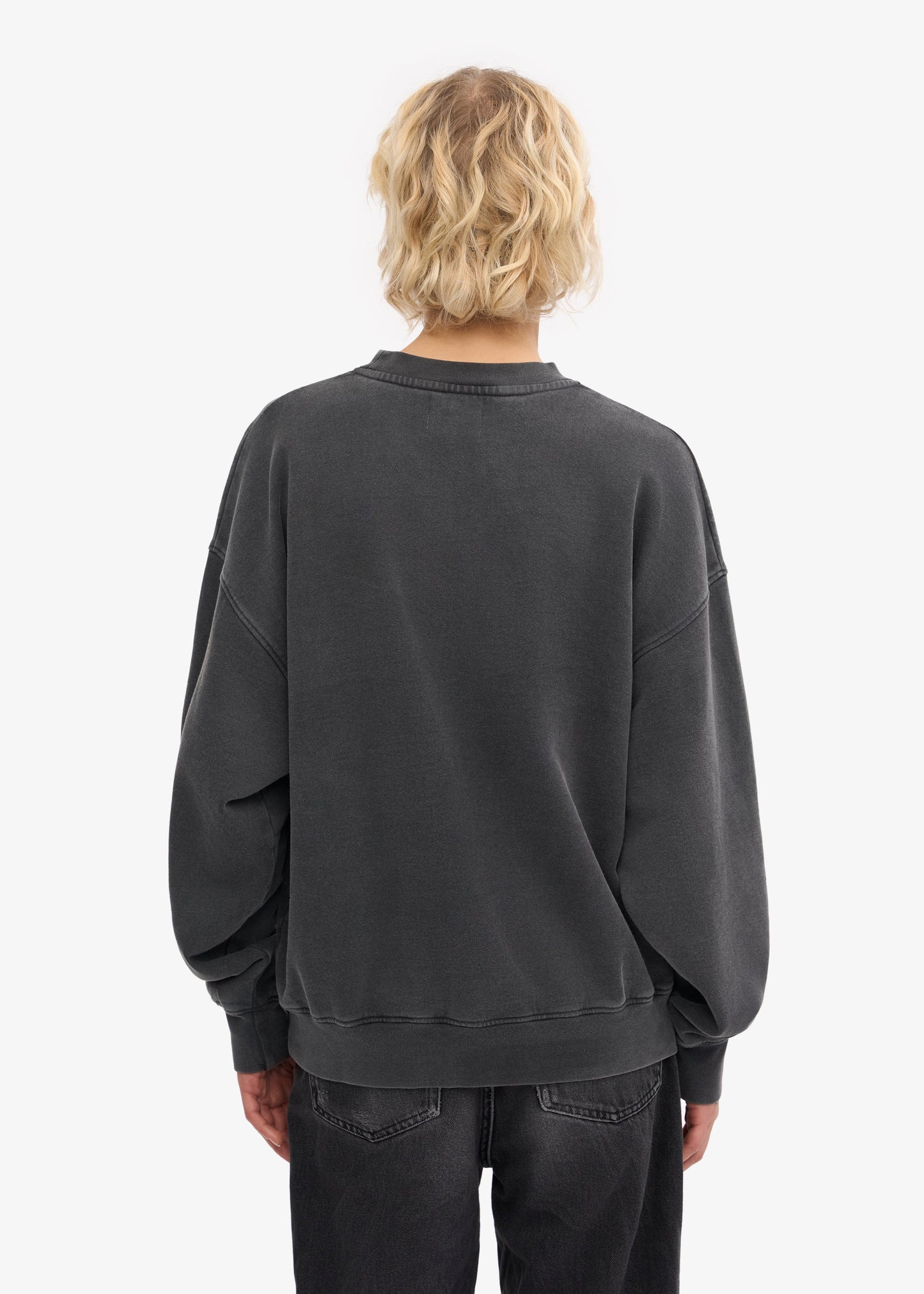 Sweat mixte oversize en coton bio | noir délavé "faded black"
