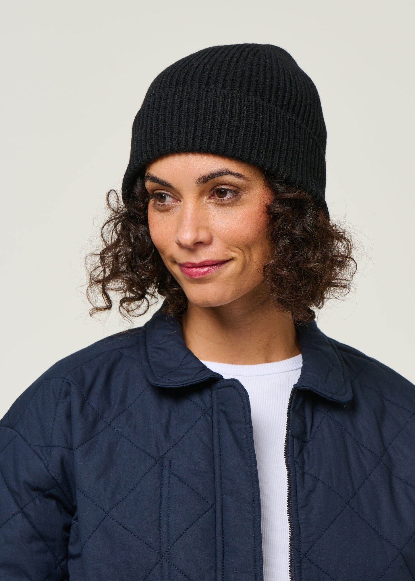 Bonnet en laine mérinos recyclée | noir