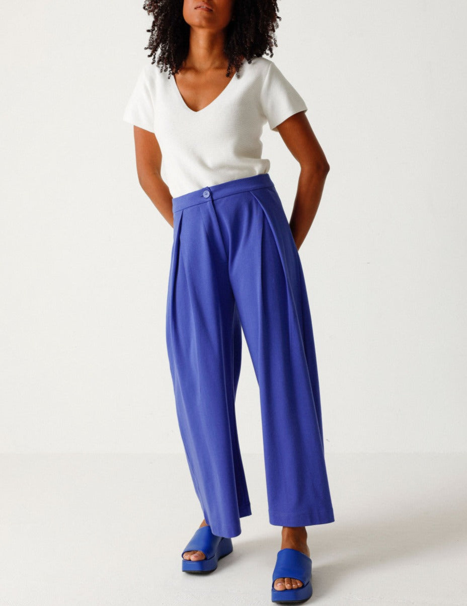 Pantalon ample en coton bio | bleu "bakarne gots trouser royal blue"