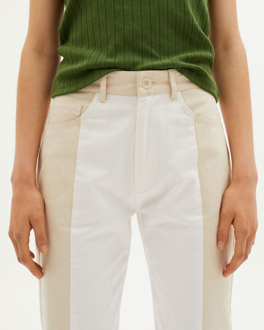 Pantalon bicolore beige et blanc en coton bio - PATCHED NELE PANTS combo