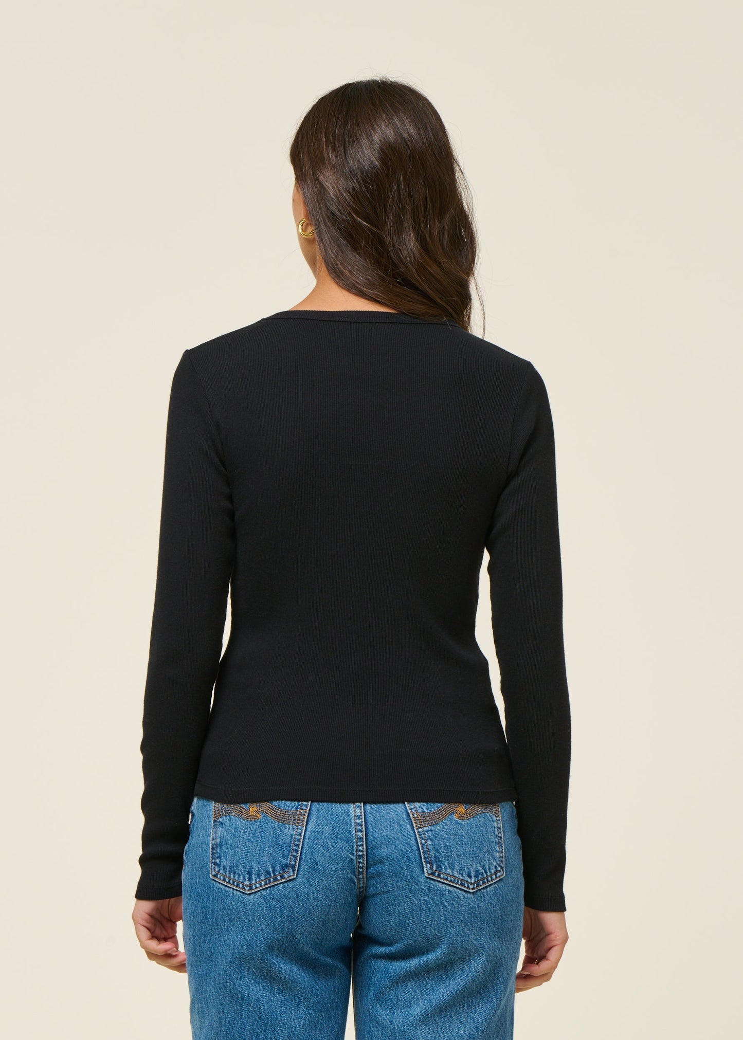 T-shirt manches longues côtelé en coton bio | noir