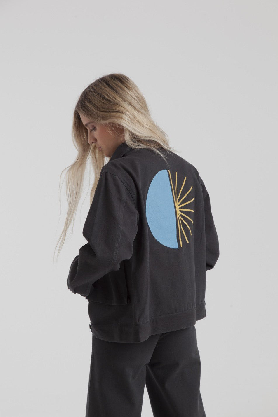 Veste brodée noire en coton bio - Gypsy
