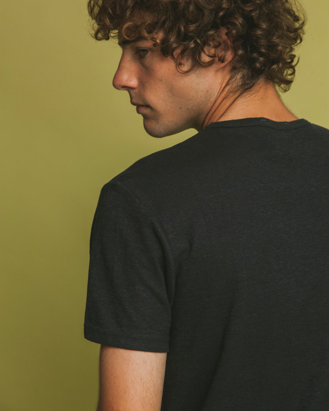 T-shirt noir en chanvre et coton bio