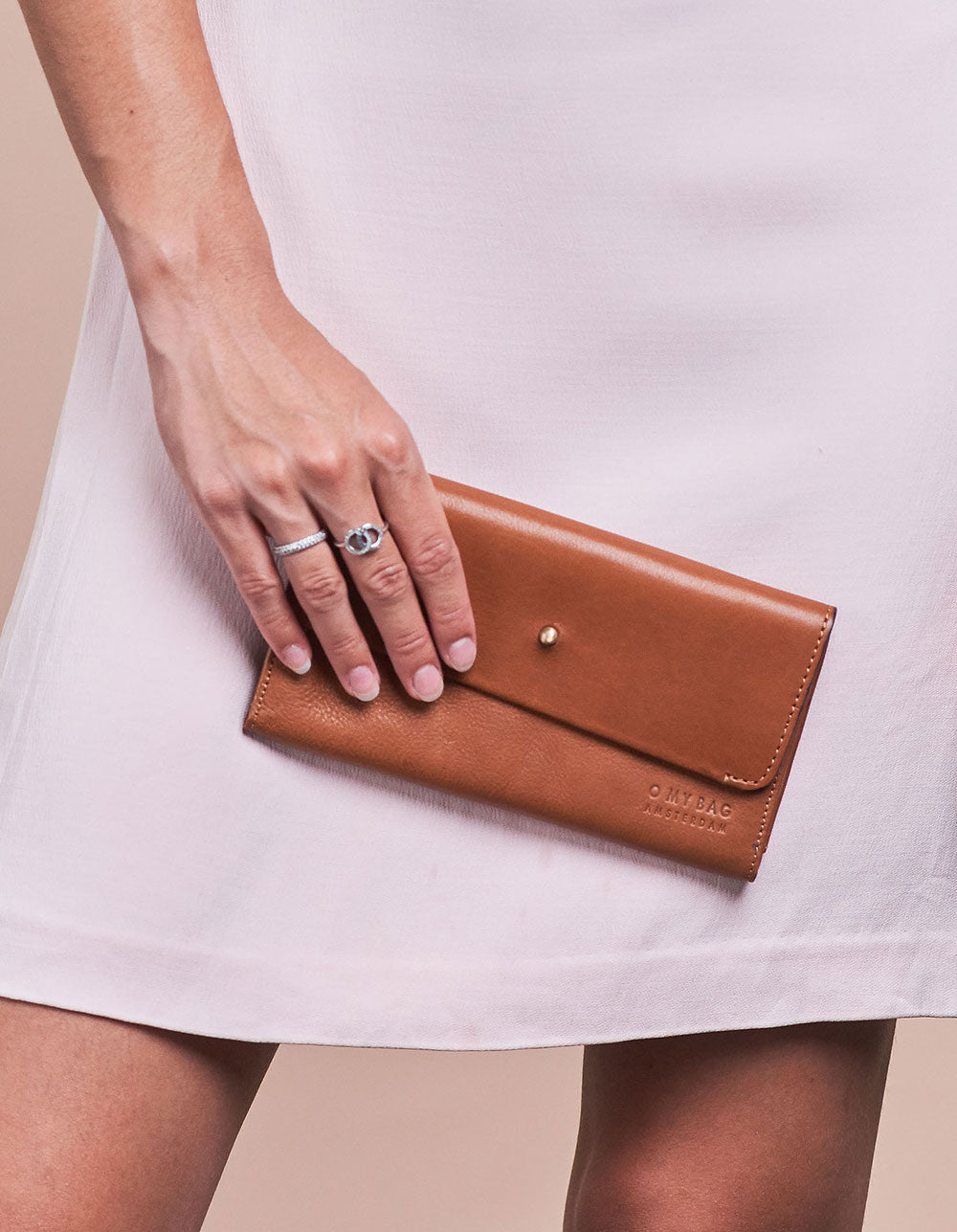 Portefeuille en cuir grainé certifié | Marron "pixie's pouch wild oak soft grain leather"