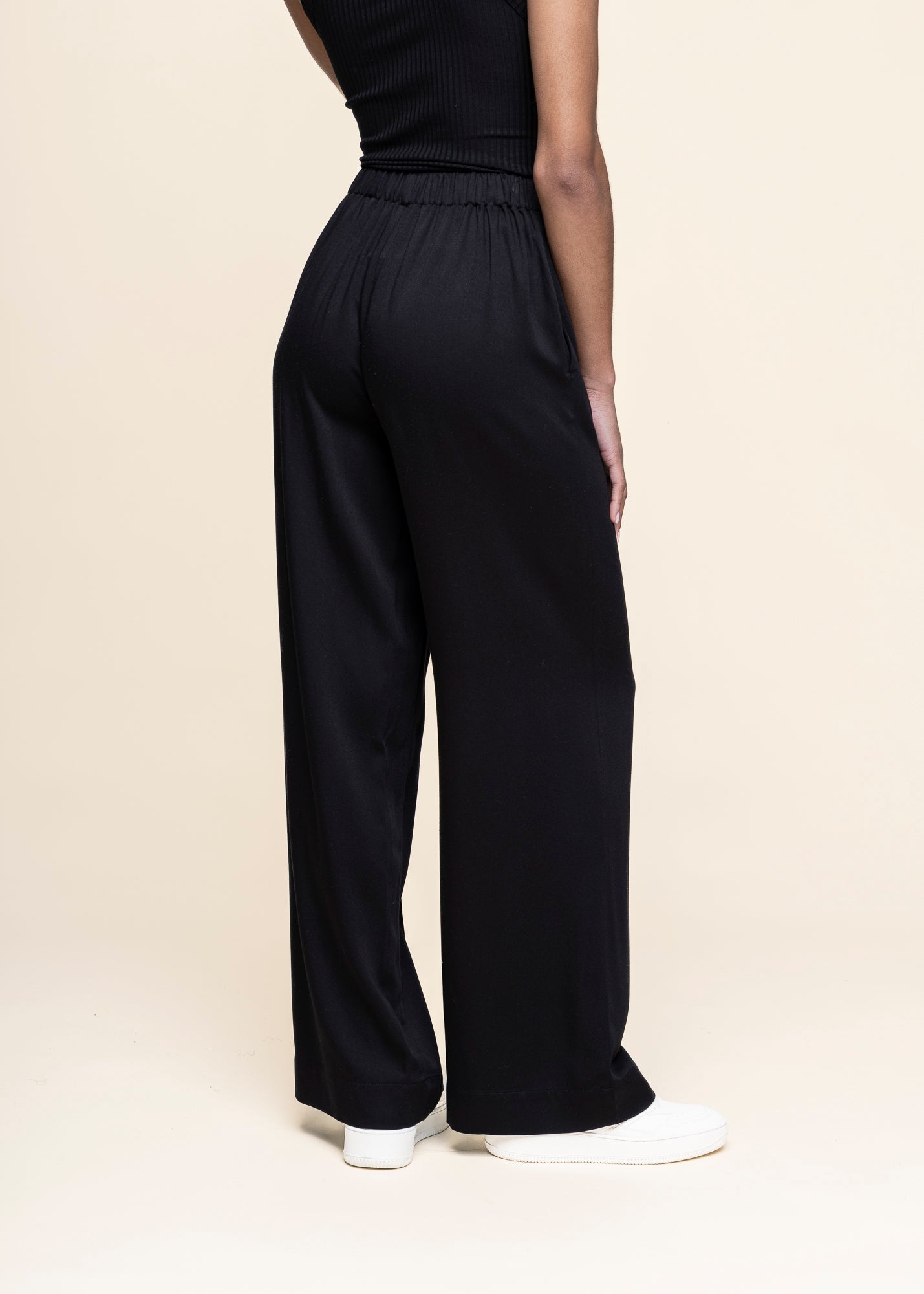 Pantalon ample en ecovero | noir 'jonvaalie black'