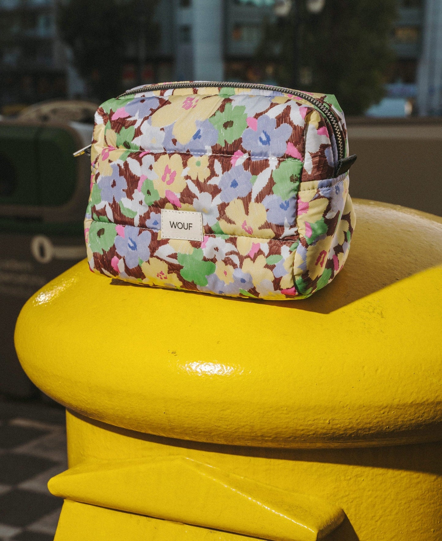 Trousse de toilette à fleurs en recyclé | "lola toiletry bag"