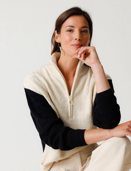 Pull bicolore zippé en coton bio | beige et noir "line gots sweater cream"