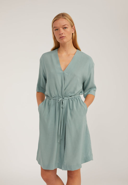 Robe midi à manches 3/4 vert d'eau en lenzing - RAUHAA