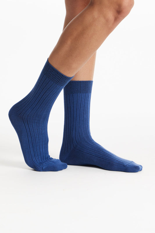 Chaussettes côtelées bleues en coton bio - rib socks blue