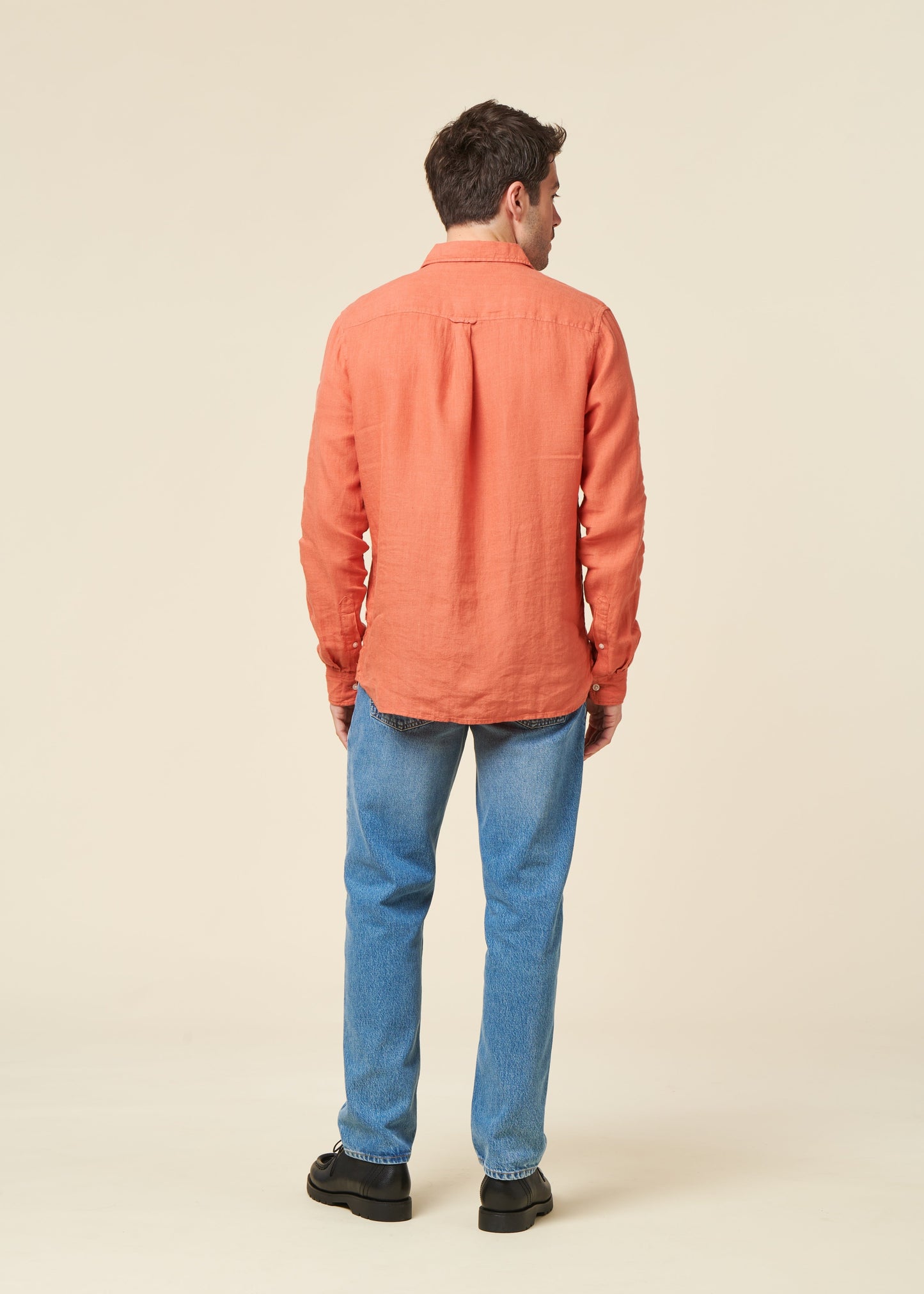 Chemise en lin biologique | rouge "regular linen shirt langoustino"