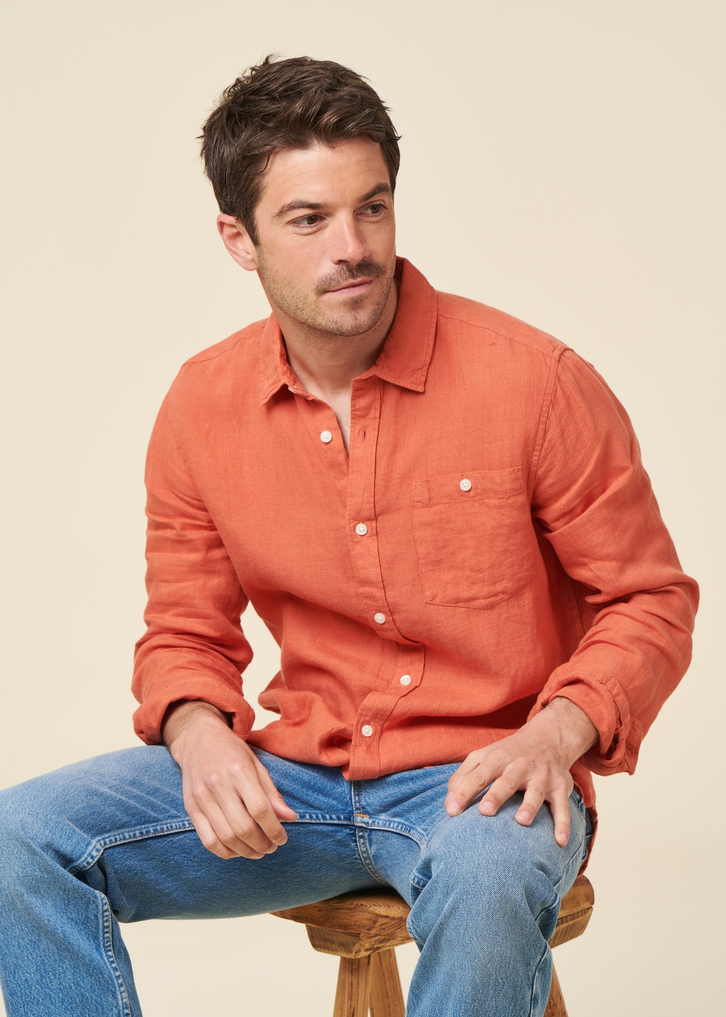 Chemise en lin biologique | rouge "regular linen shirt langoustino"