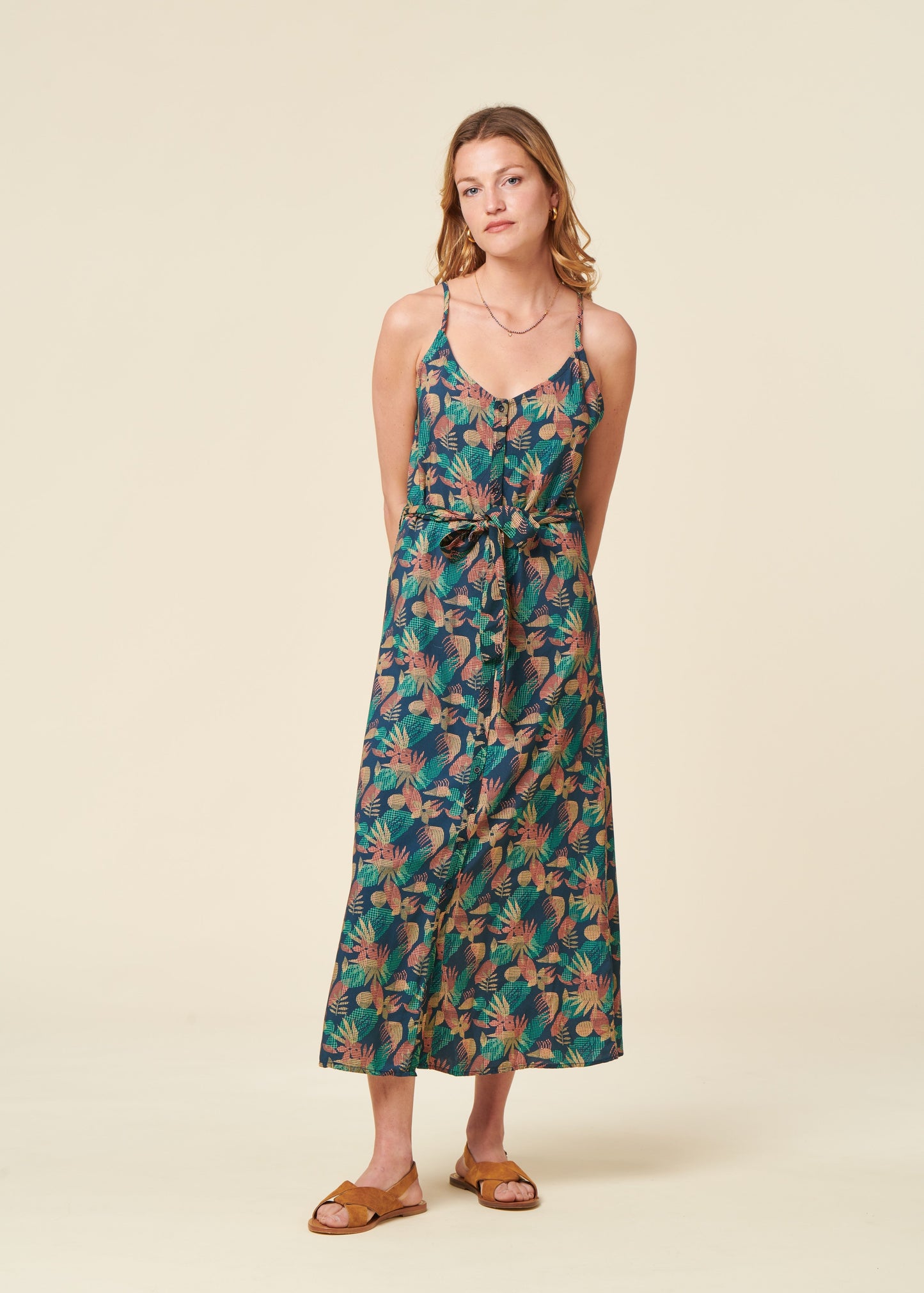 Robe en viscose ecovero | bleu "flower vichy strap dress navy - navy"