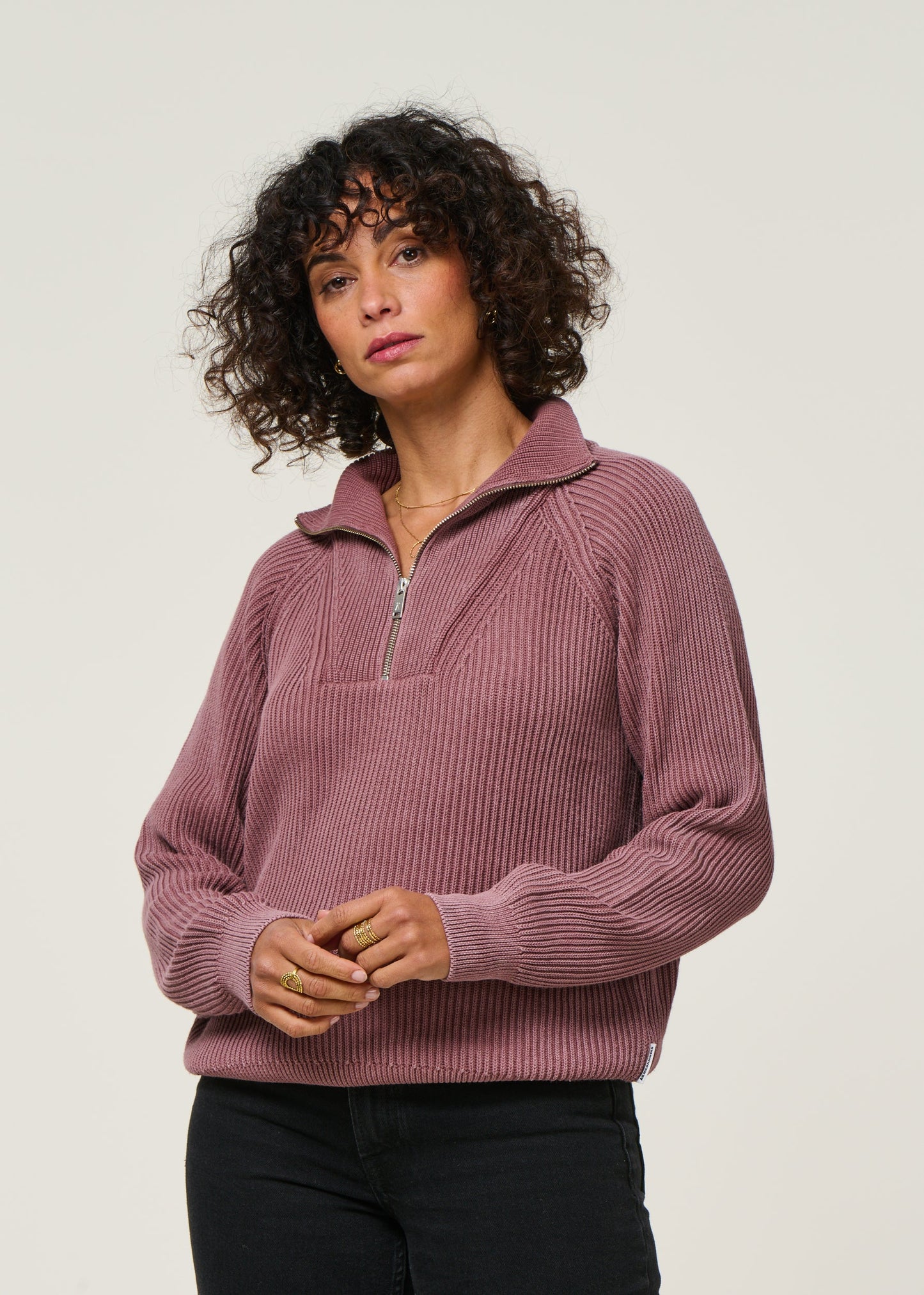 Pull col zippé en coton bio | rose "ronyiaas gmt dye - dark berry"