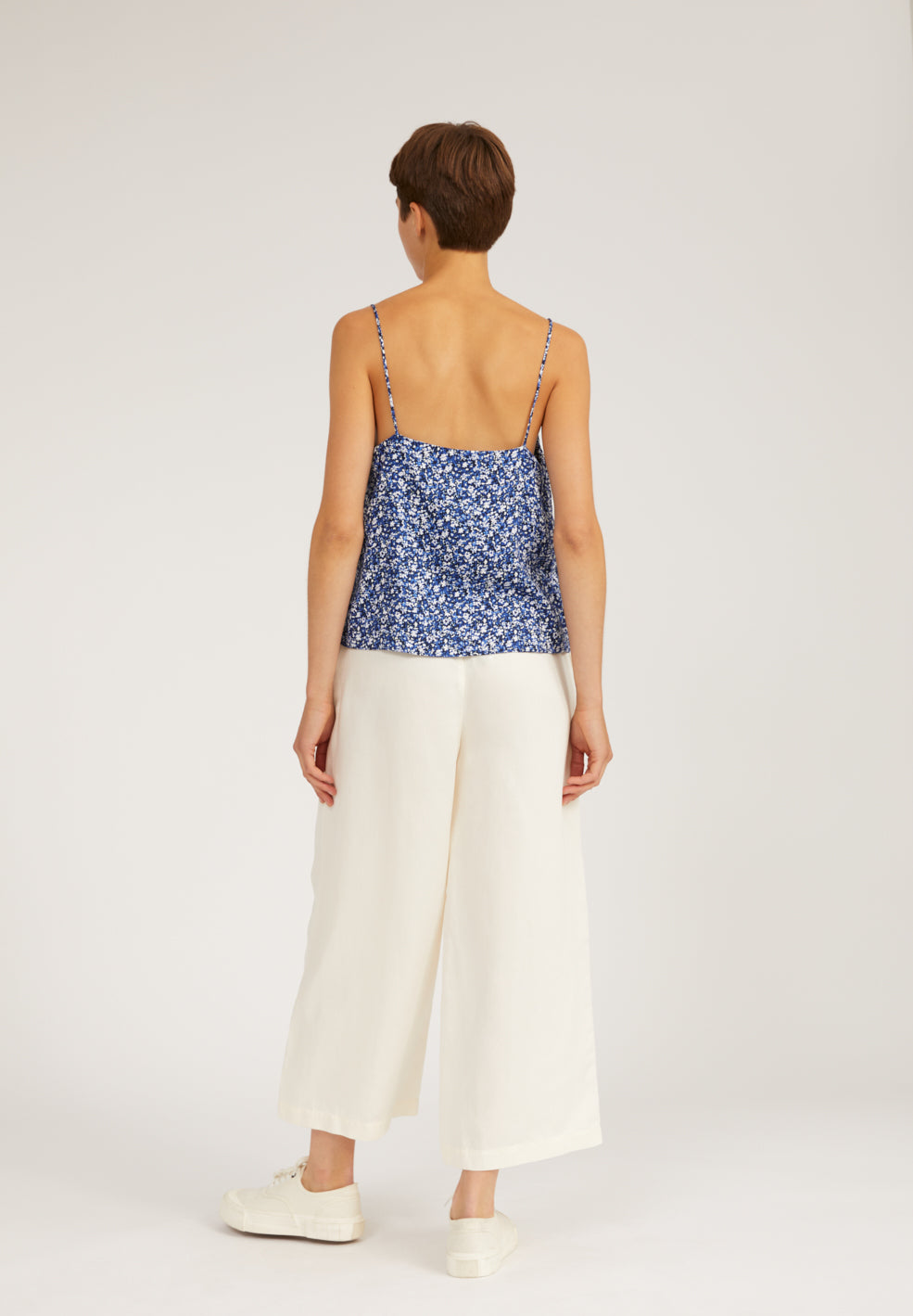 Top bleu à motifs en lenzing - SAADE MIDSUMMER NIGHT