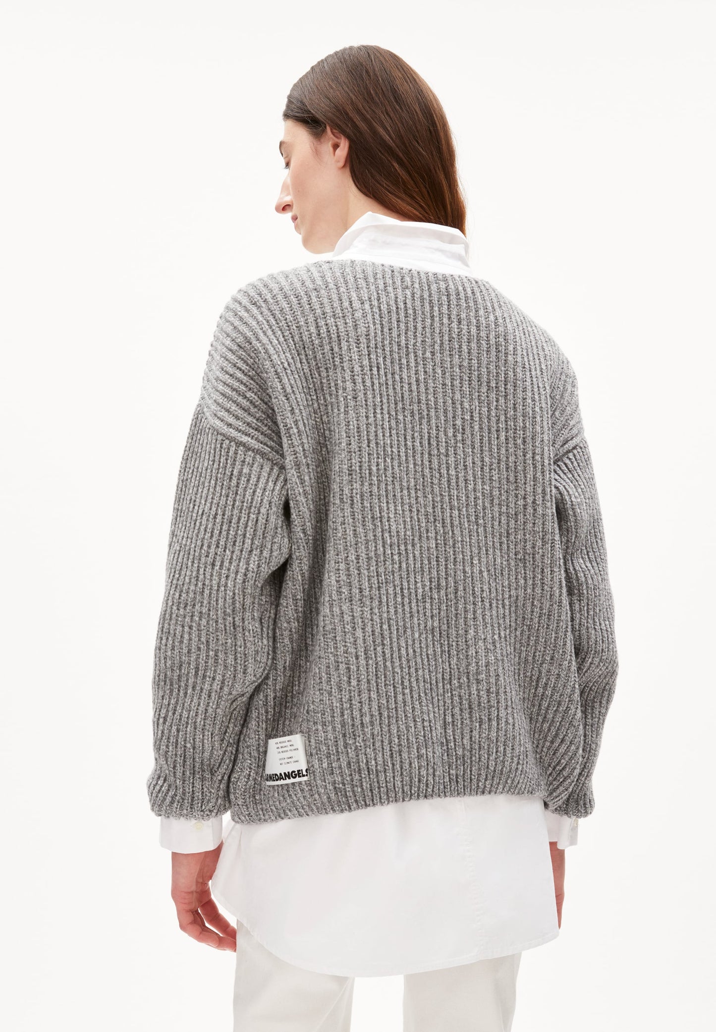 Pull ample gris mélangé en laine bio et recyclée - saadi mid grey mouline