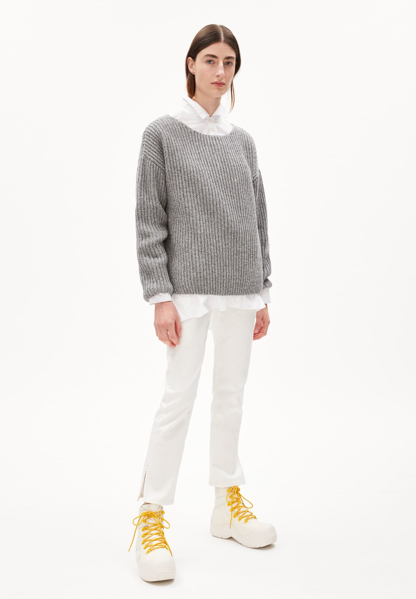 Pull ample gris mélangé en laine bio et recyclée - saadi mid grey mouline