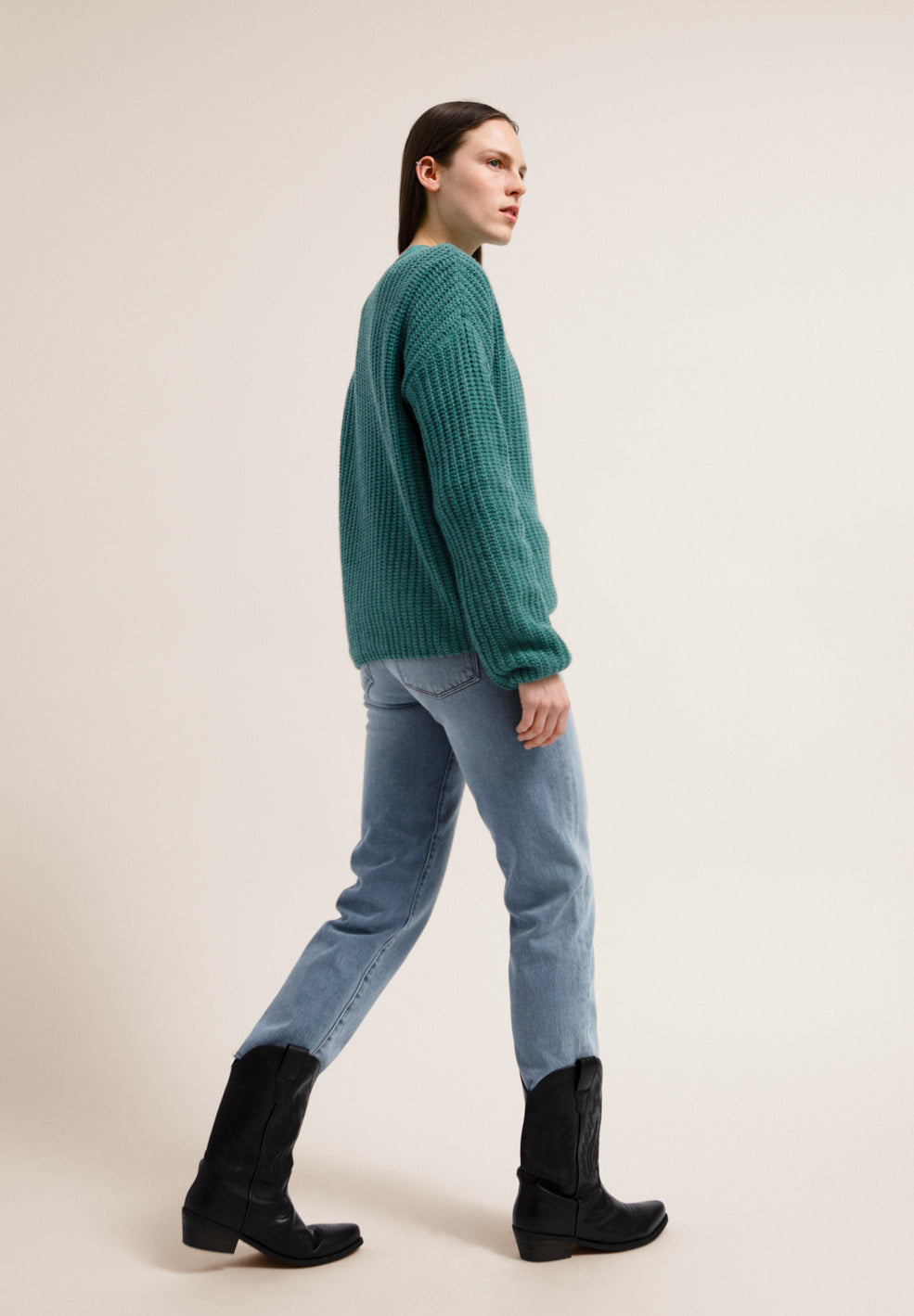 Pull ample en maille turquoise en coton bio et laine bio - saadie