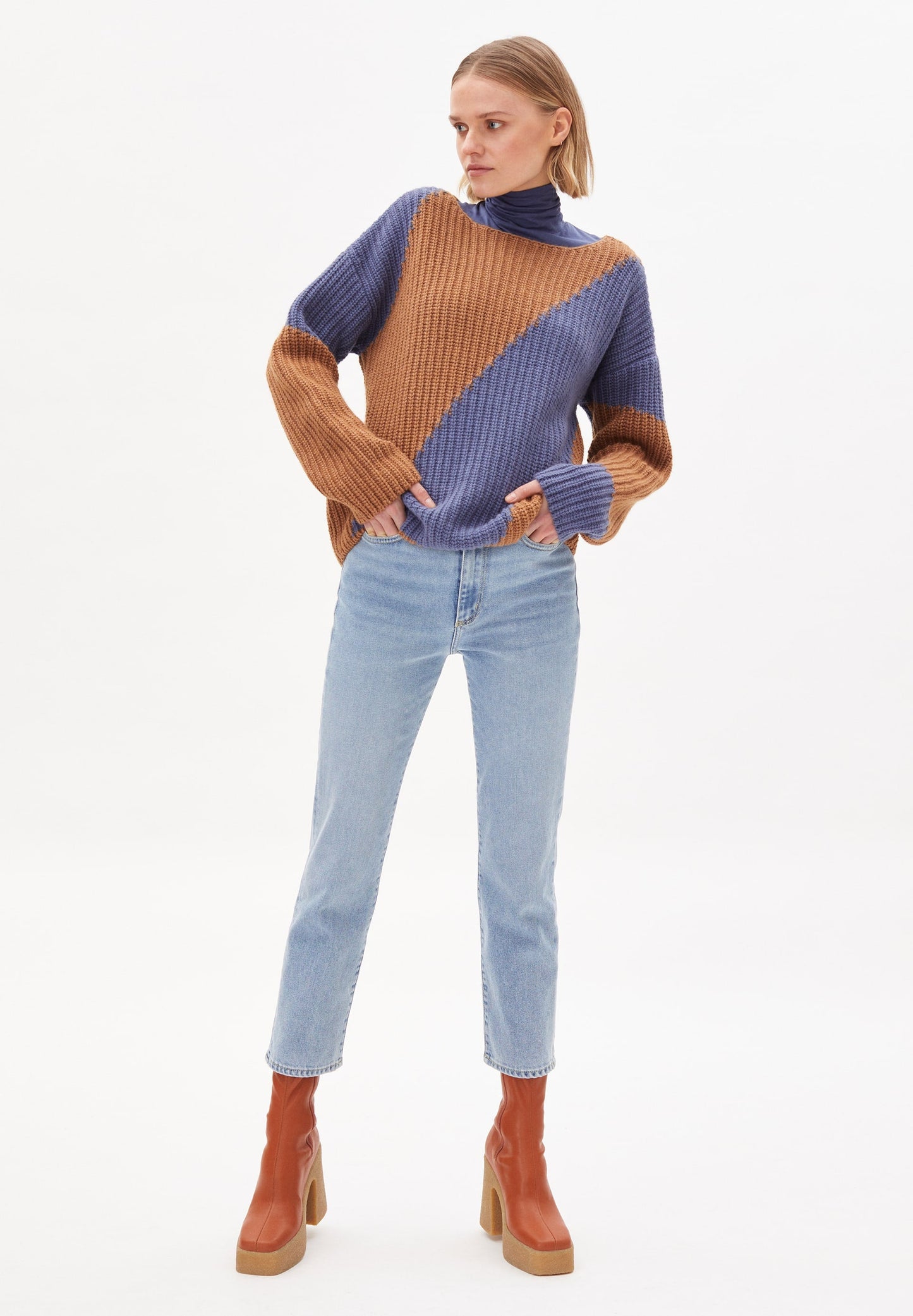 Pull maille bicolore en laine et coton bio - SAADIE STRIPED shadow blue-smoky almond