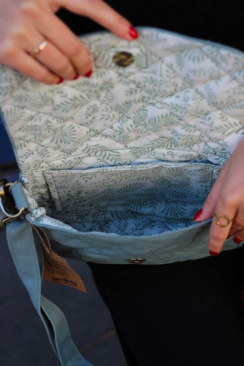 Sac bandoulière matelassé en coton bio | sauge "margault sauge matelasse"