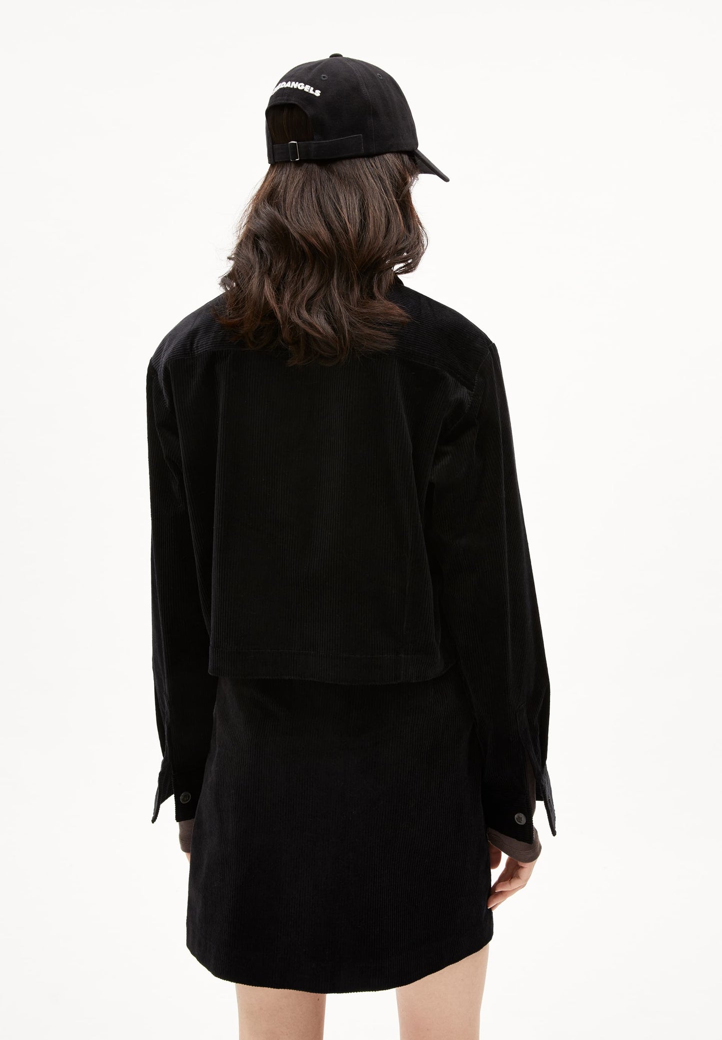 Veste velours en coton bio | noir "saedaa corduroy - black"