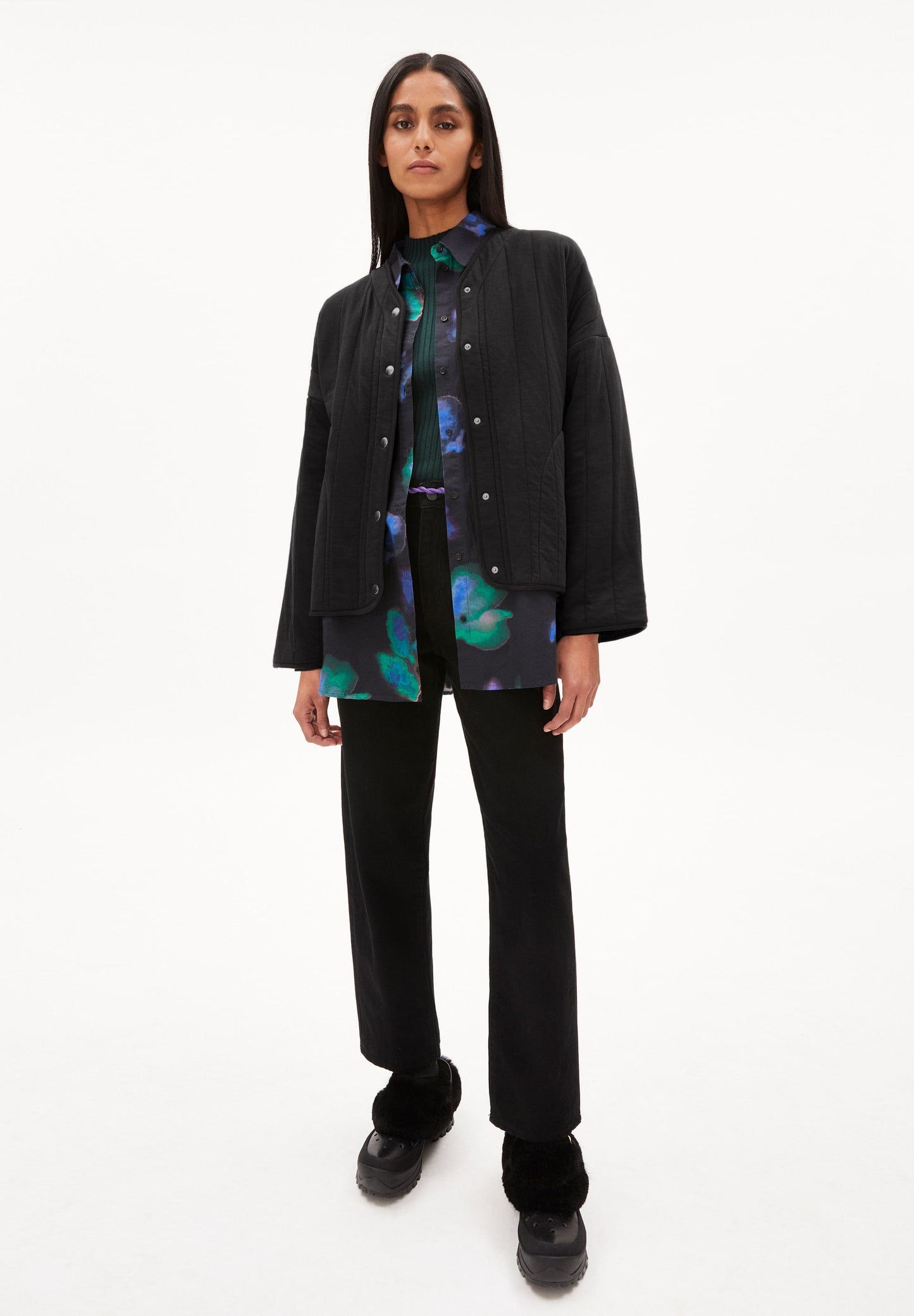Veste matelassée noire en coton bio et matière recyclée - samiaa black