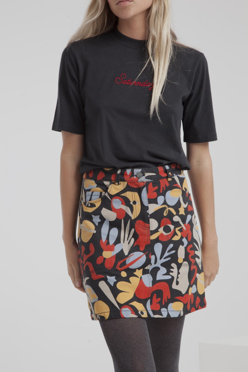 T-shirt noir en coton bio - Saturnday