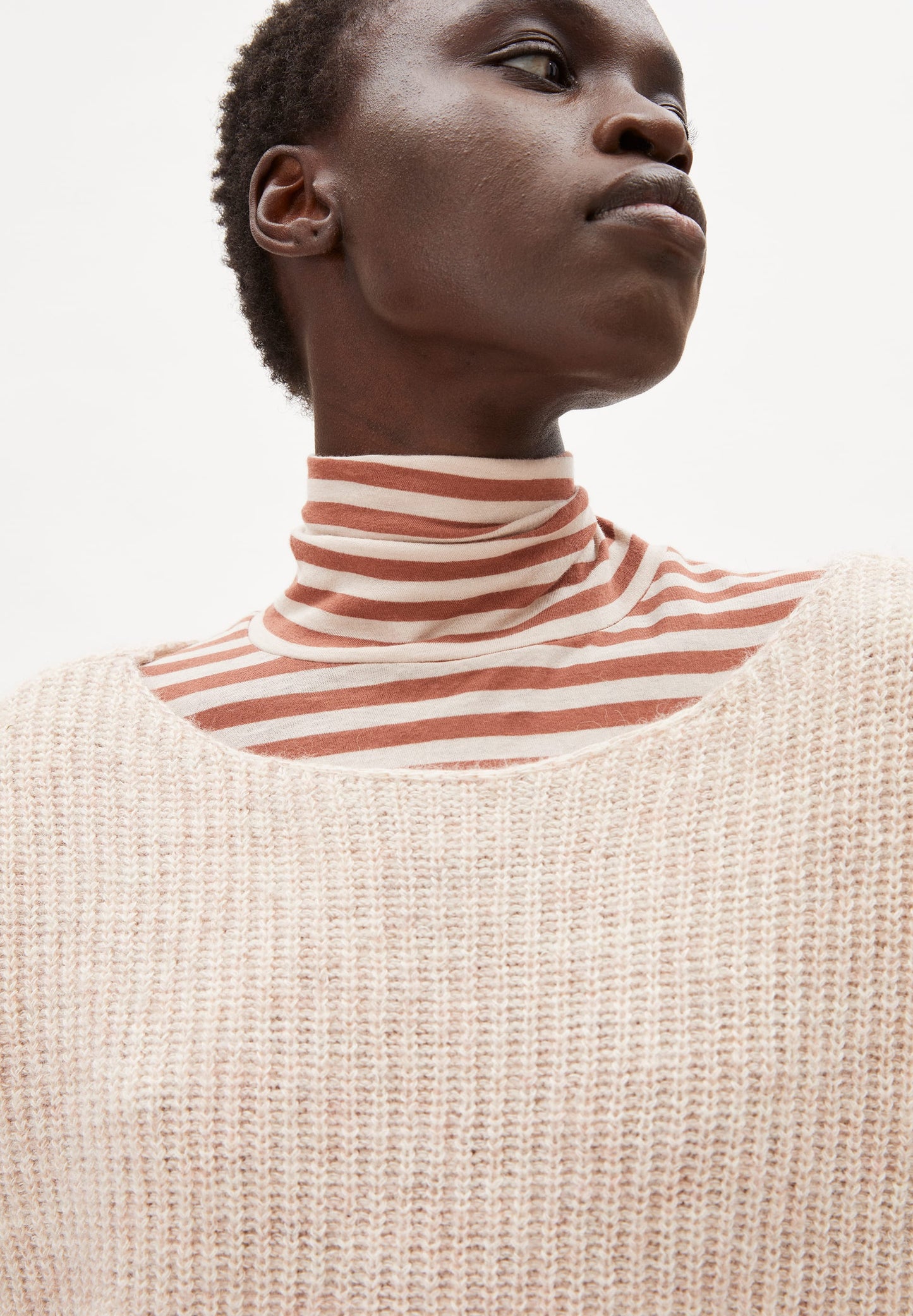 Pull écru maille en coton bio, laine et alpaga - siaana kinoko melange-oatmilk