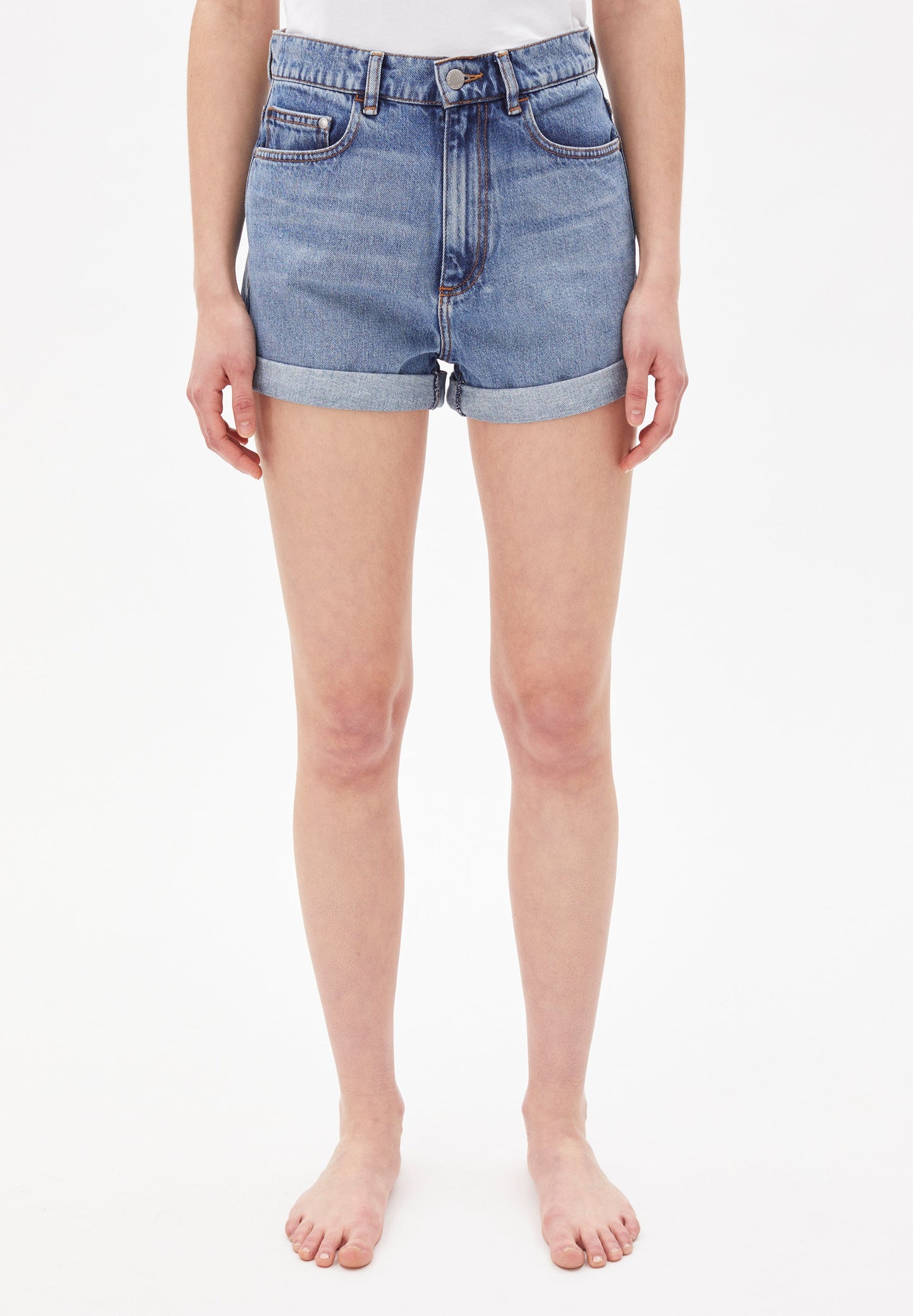 Short en jean bleu en coton bio - SILVAA