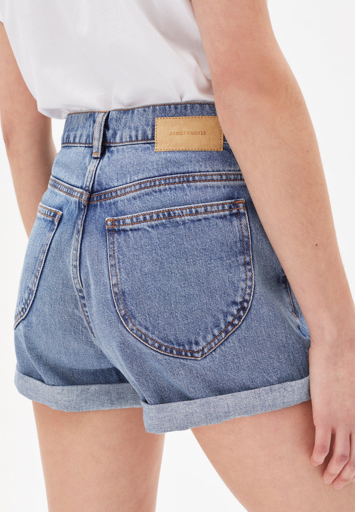 Short en jean bleu en coton bio - SILVAA