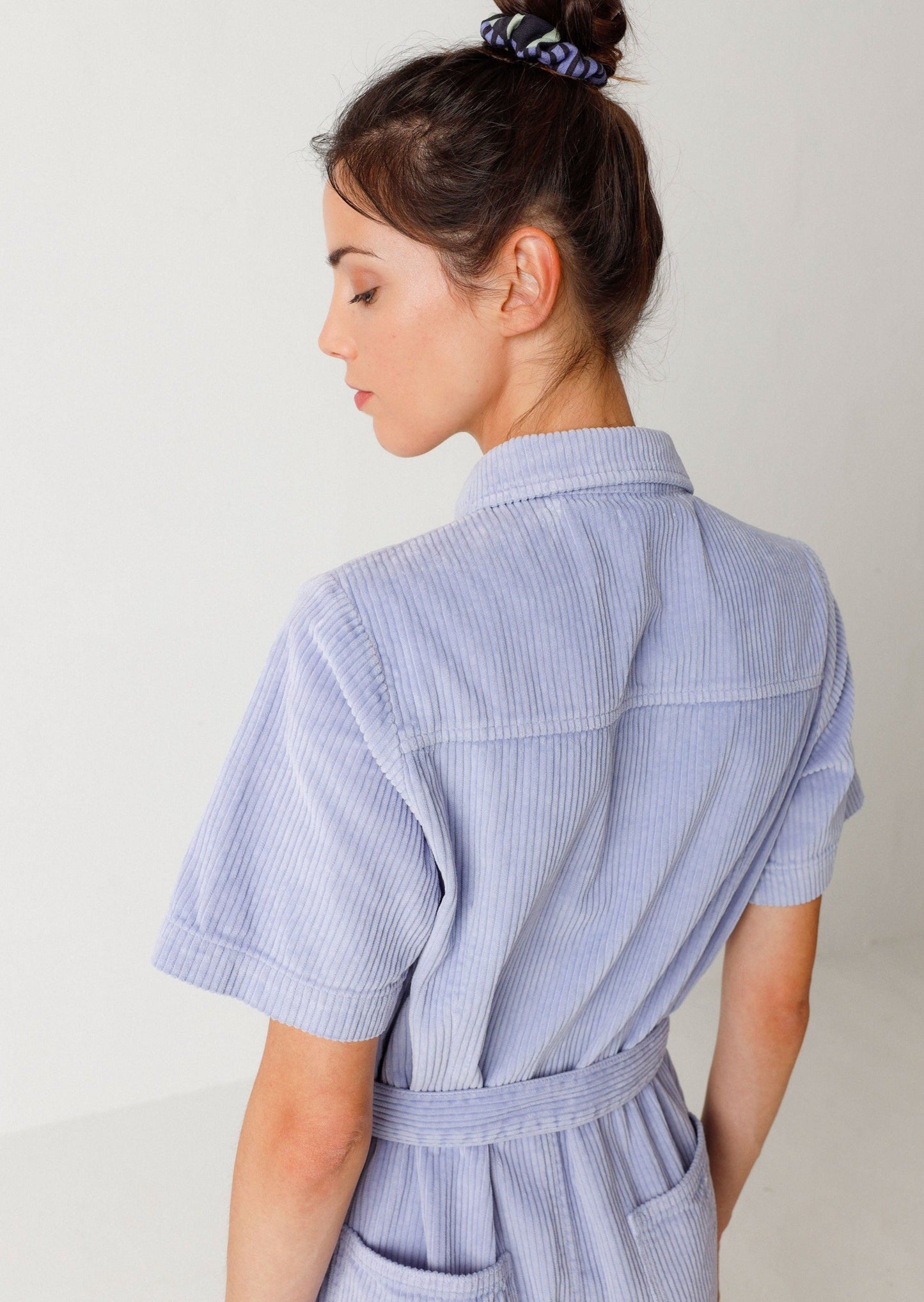 Combinaison en velours côtelé de coton bio | Lilas "igarne jumpsuit violet blue"