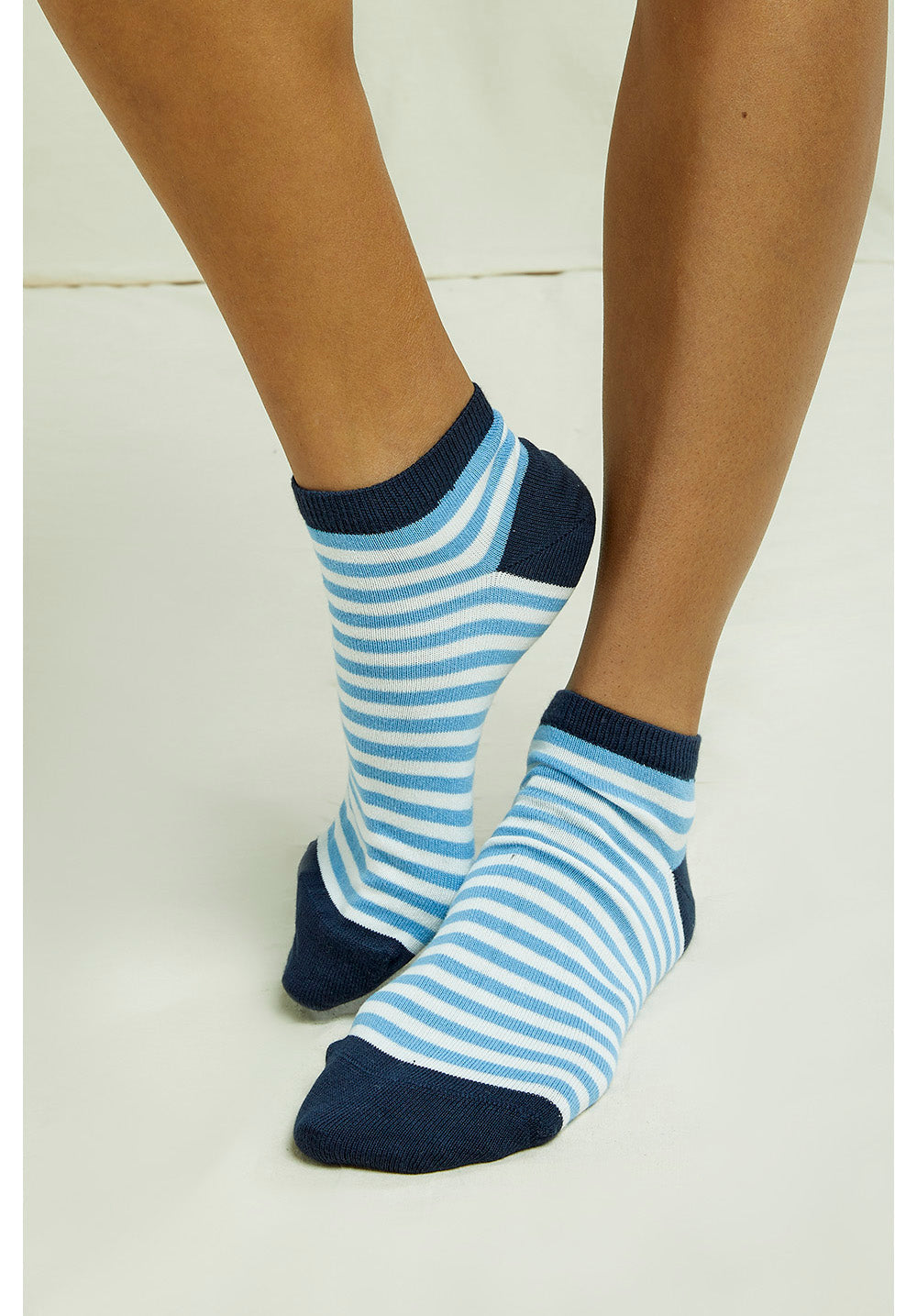 Chaussettes rayées bleues en coton bio - Trainer socks