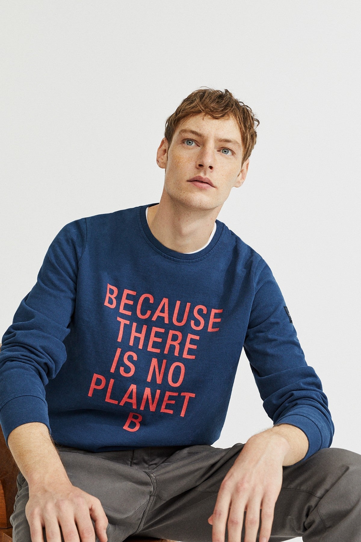 Sweat marine imprimé orange en coton bio - Because