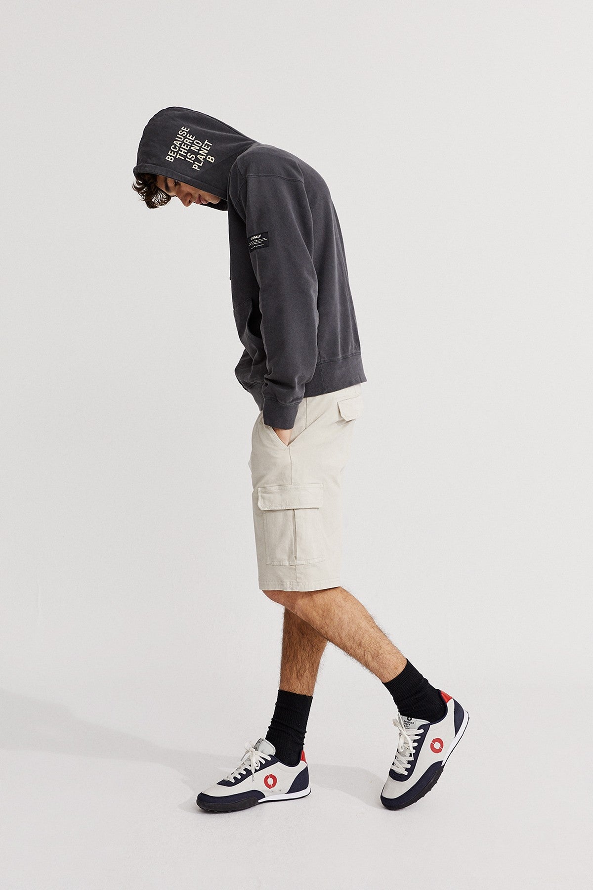 Sweat à capuche anthracite en coton bio - Lucc