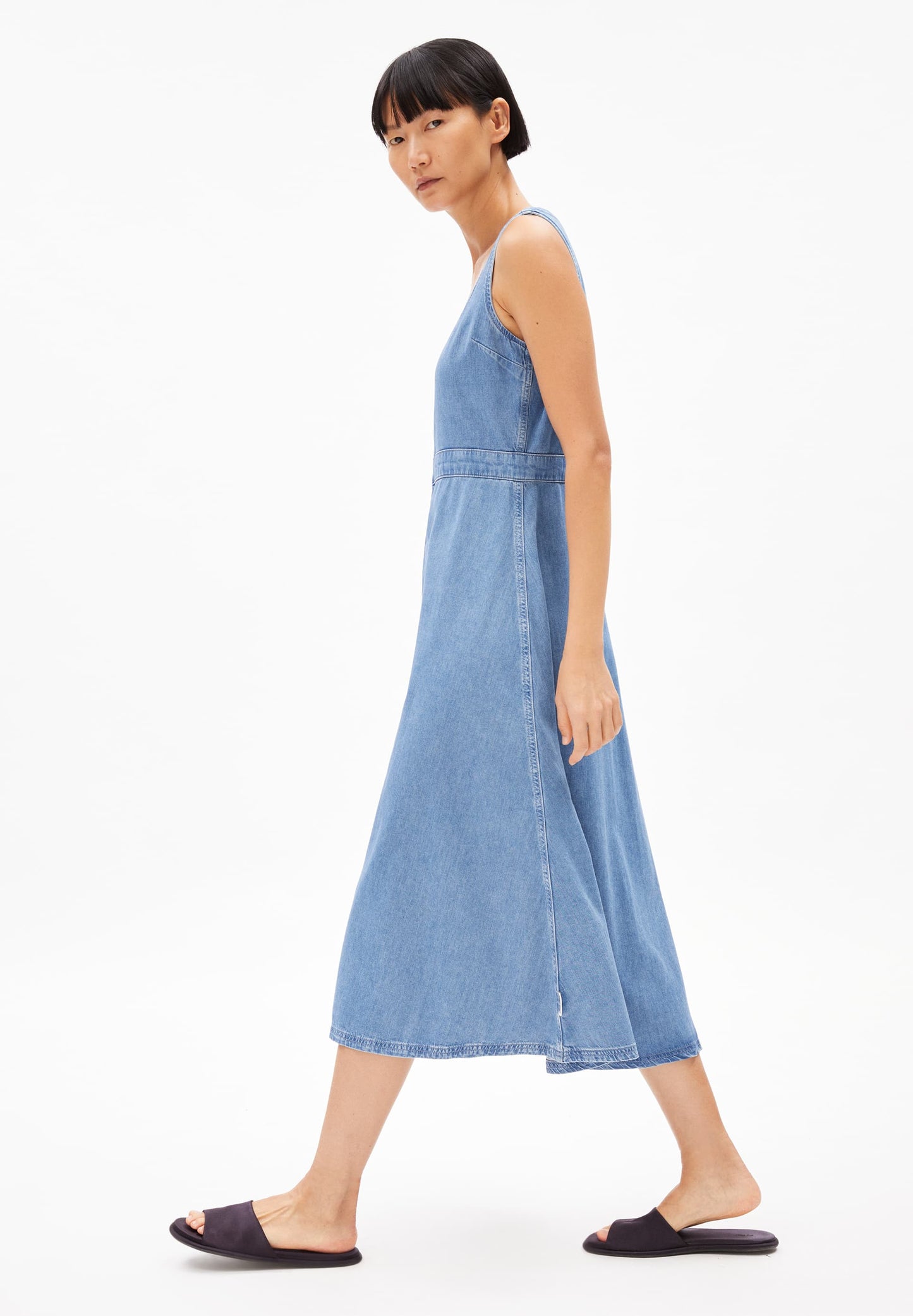 Robe midi en tencel | bleu "taahlee - rhea"