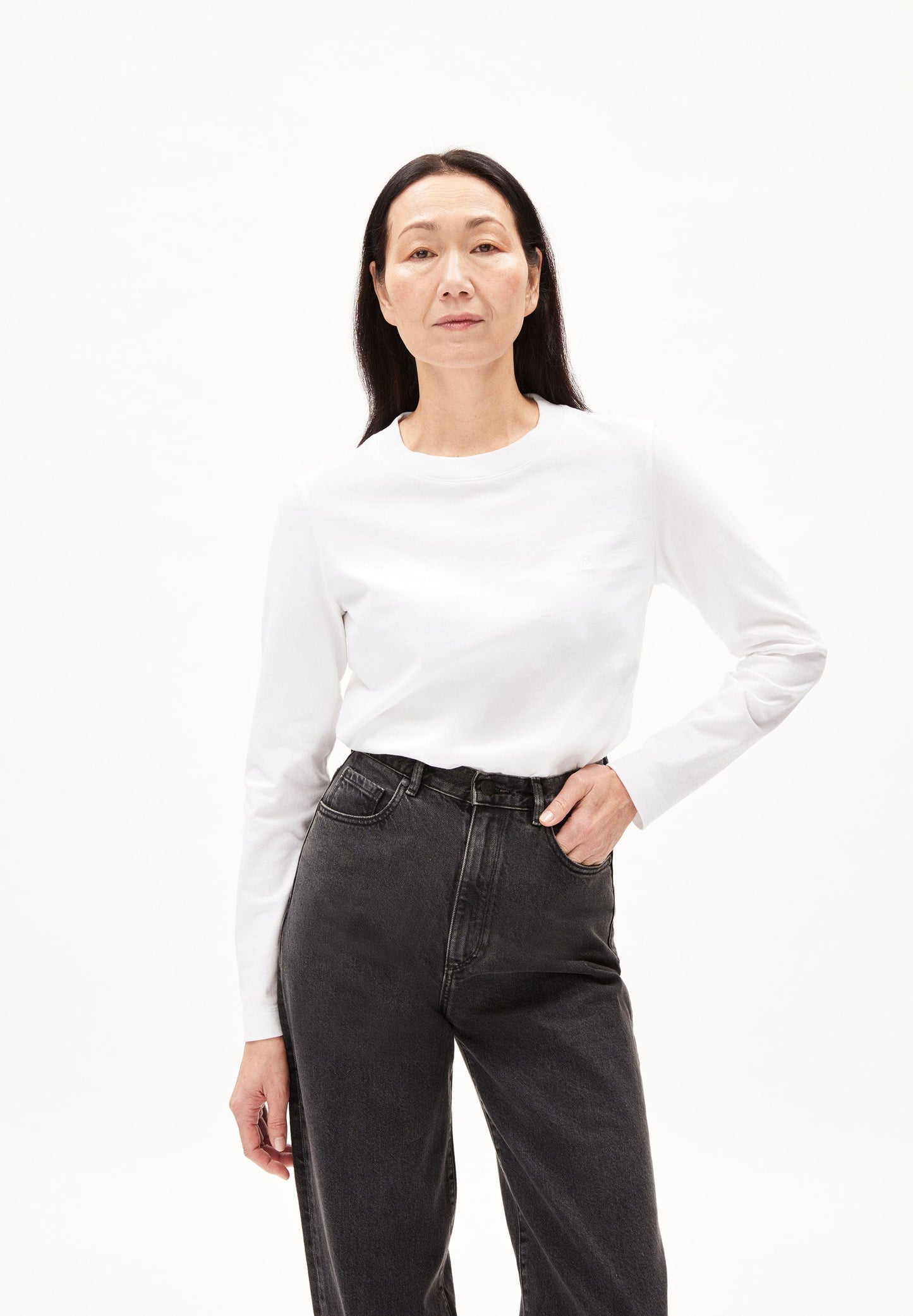 T-shirt manches longues en coton bio et recyclé | Blanc "taaminiaa white"