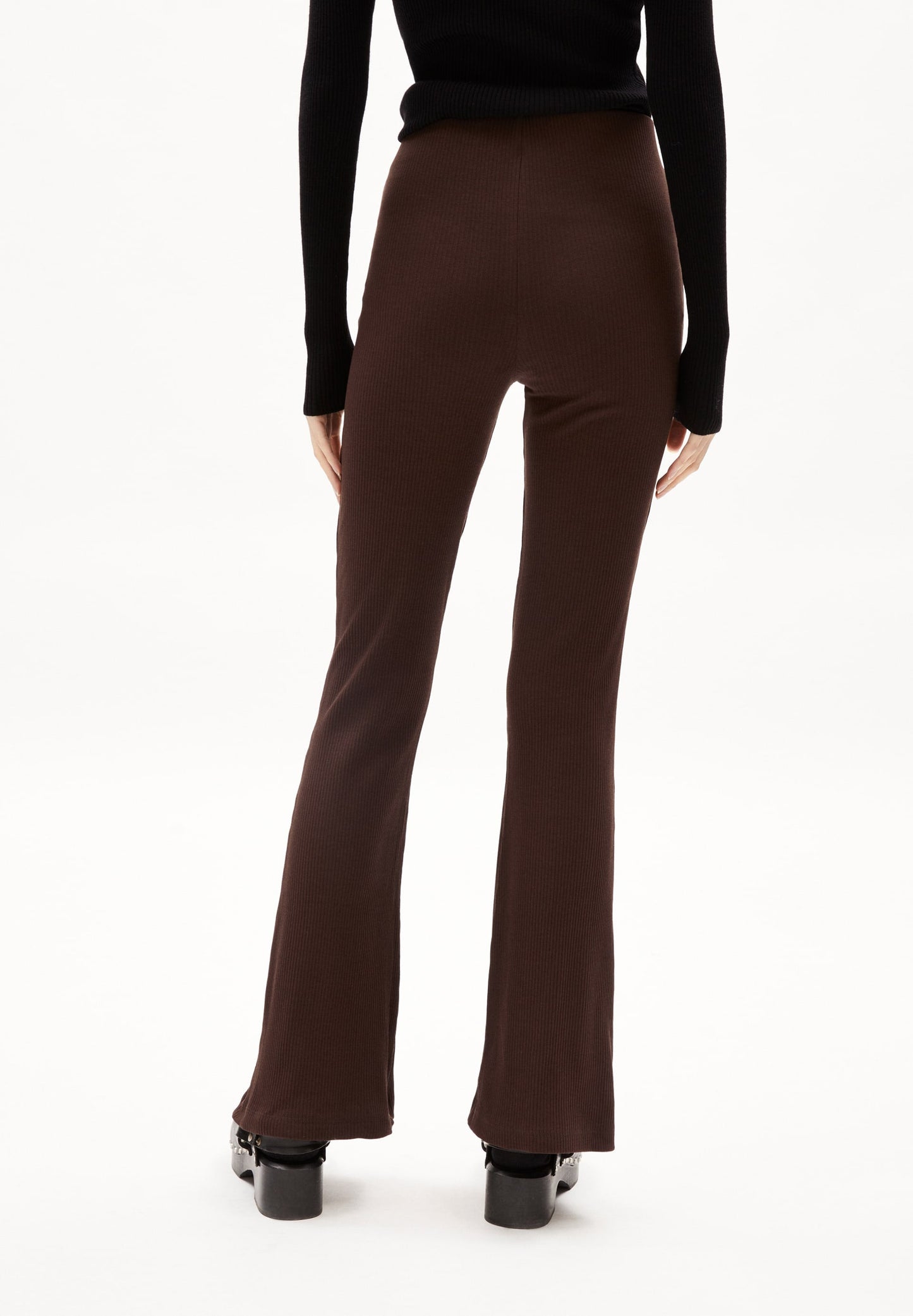 Legging flare côtelé en coton bio | marron "taminaara - dark swamp"