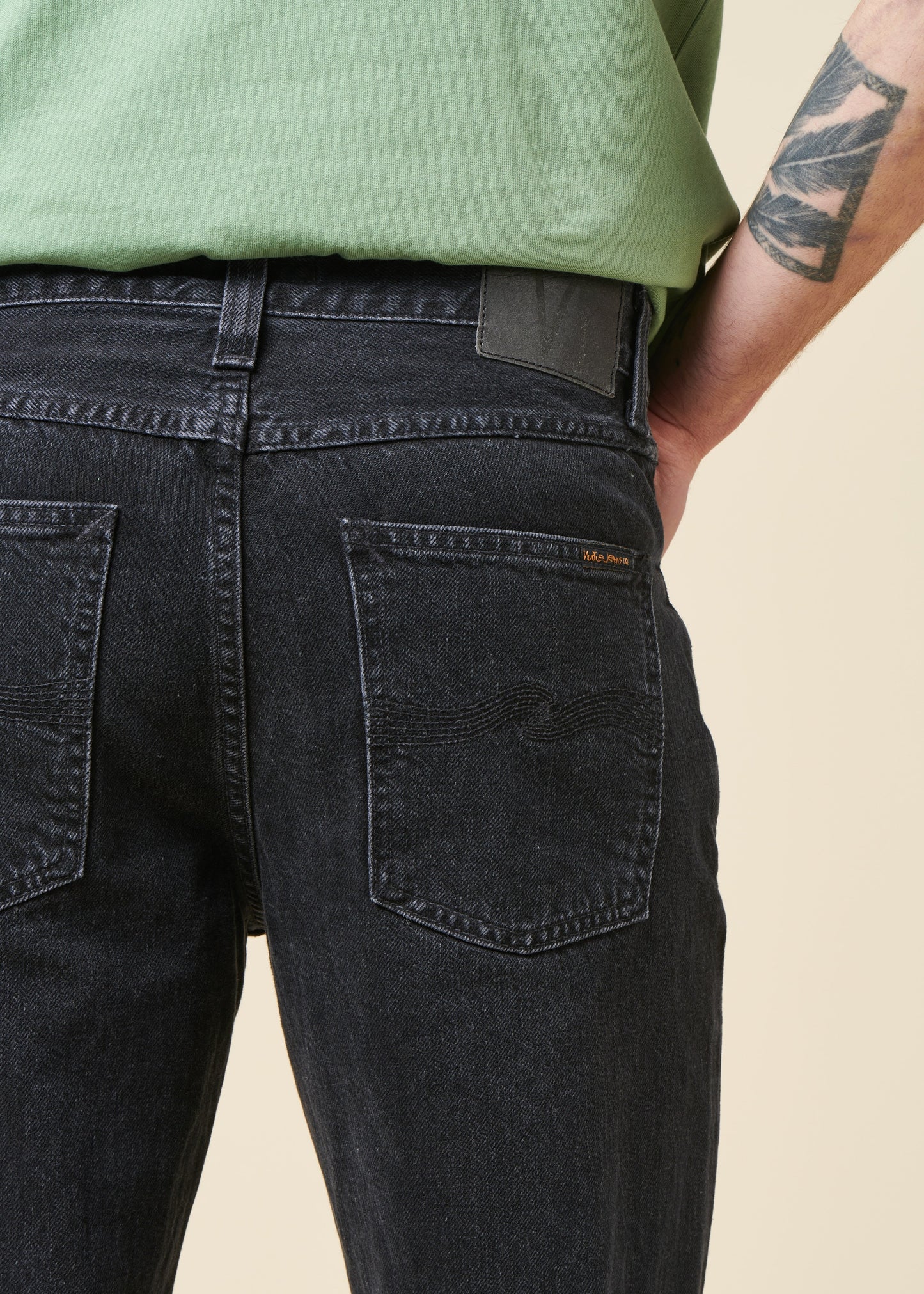 Jean droit large en coton bio | noir 'rad rufus black vintage'