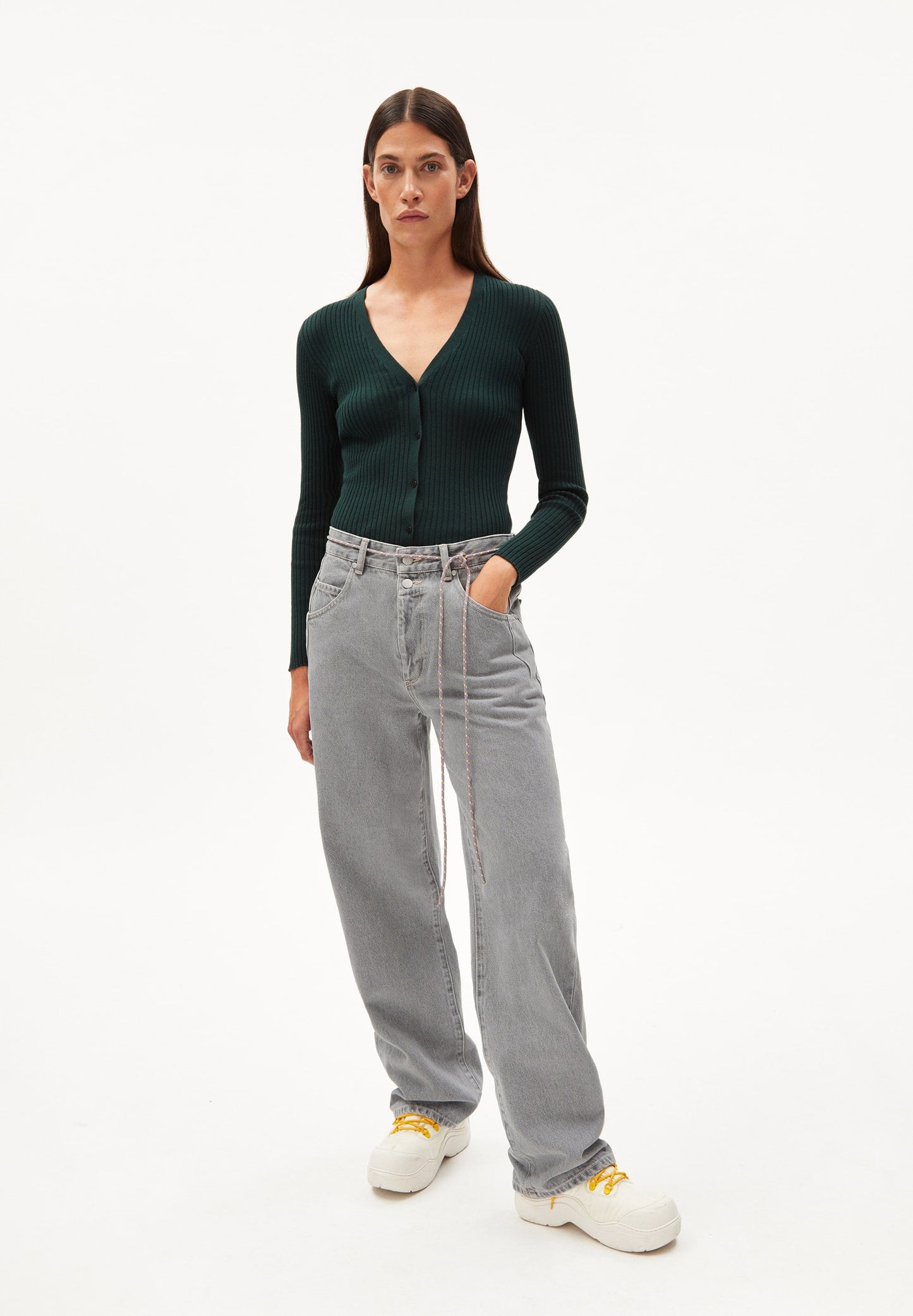 Cardigan fin vert foncé en coton bio - tinnaa dark scarab