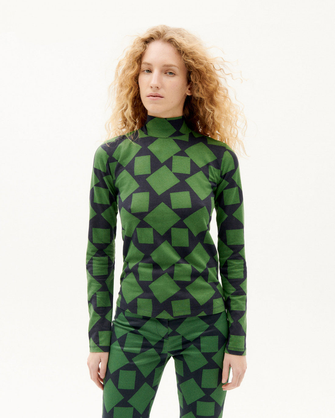 Top bicolore à motifs en coton bio - squares green ellen l/s top