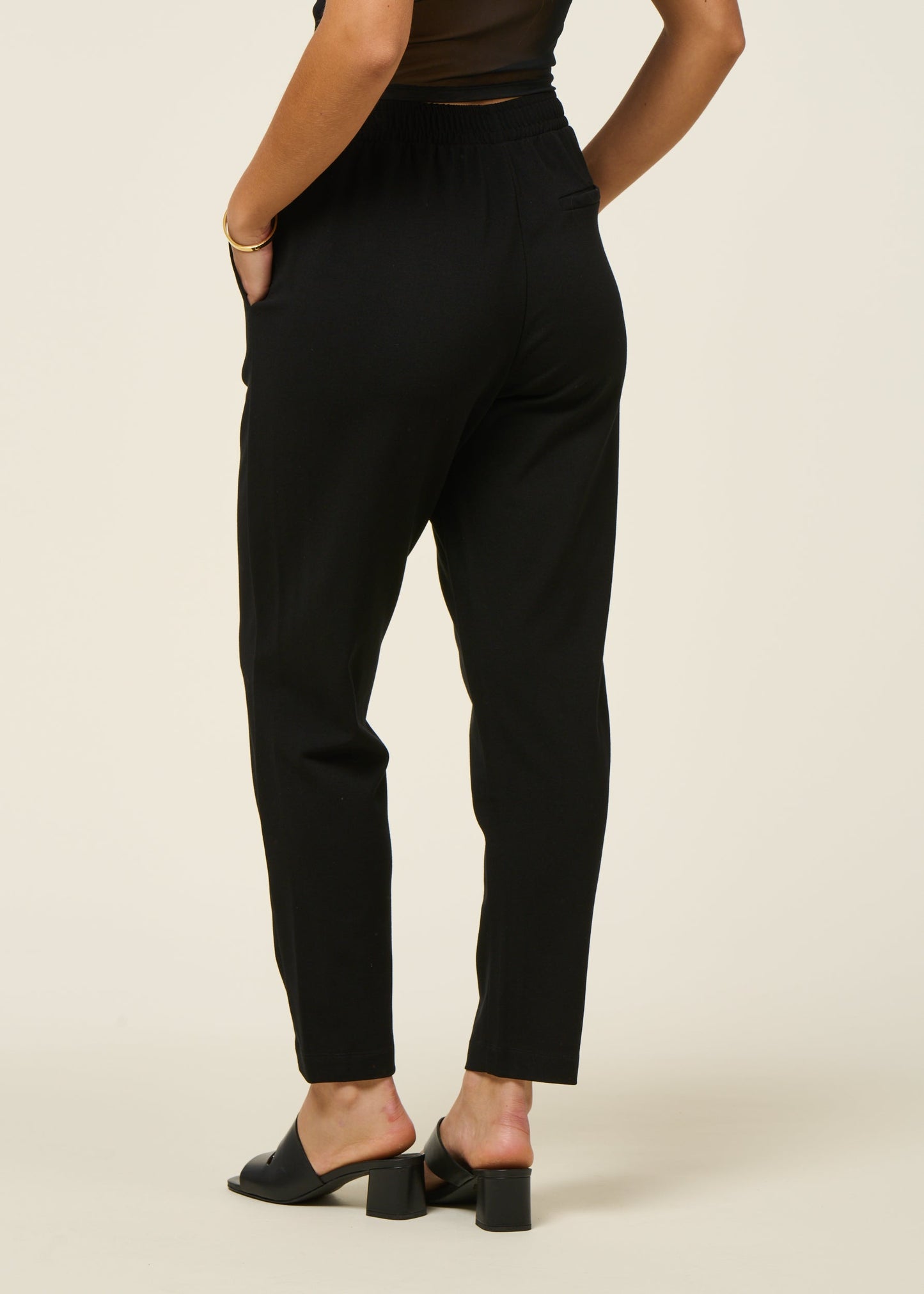 Pantalon droit en ecovero | noir "magdaalena black"