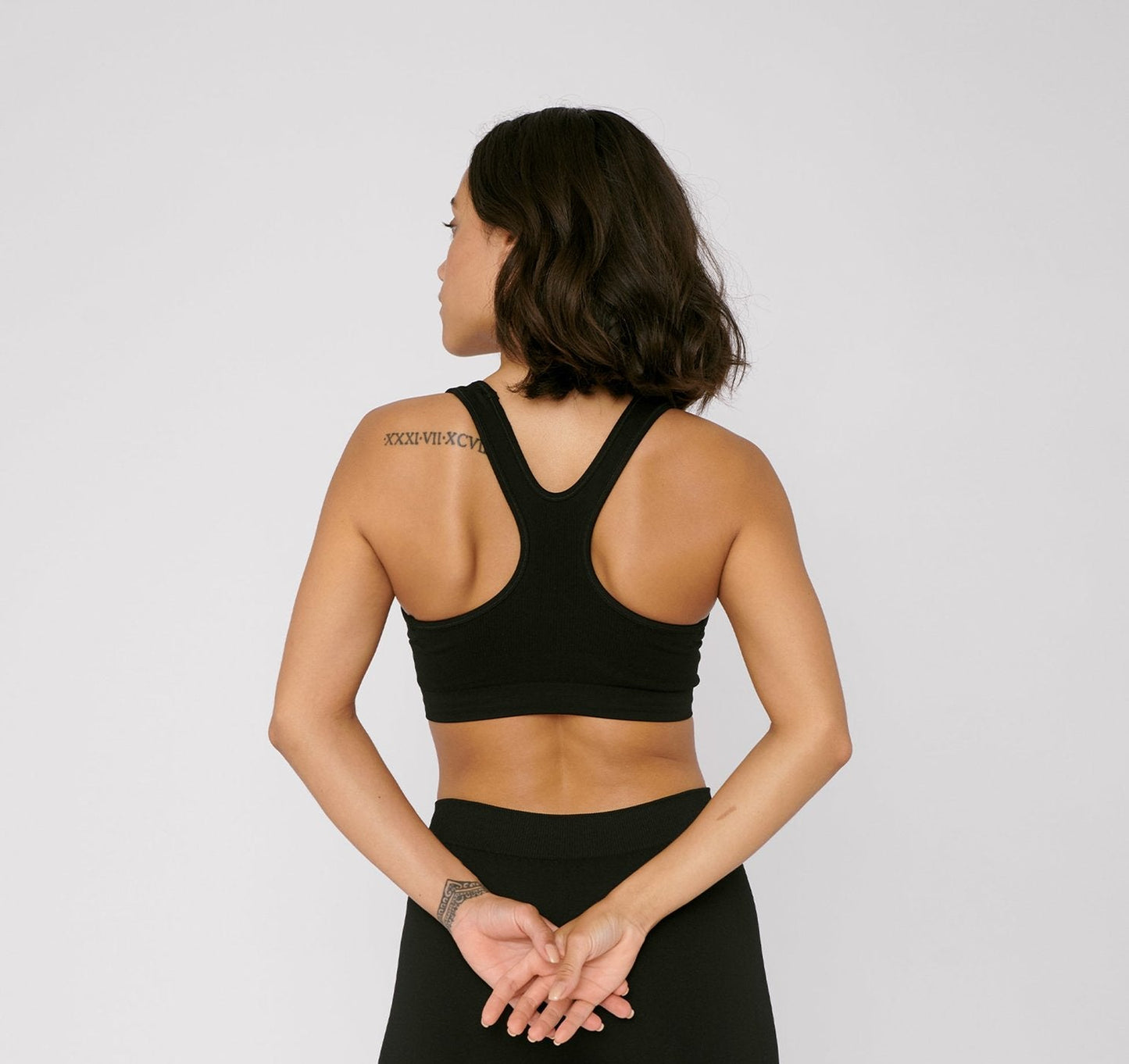 Brassière de sport noire en nylon recyclé - black