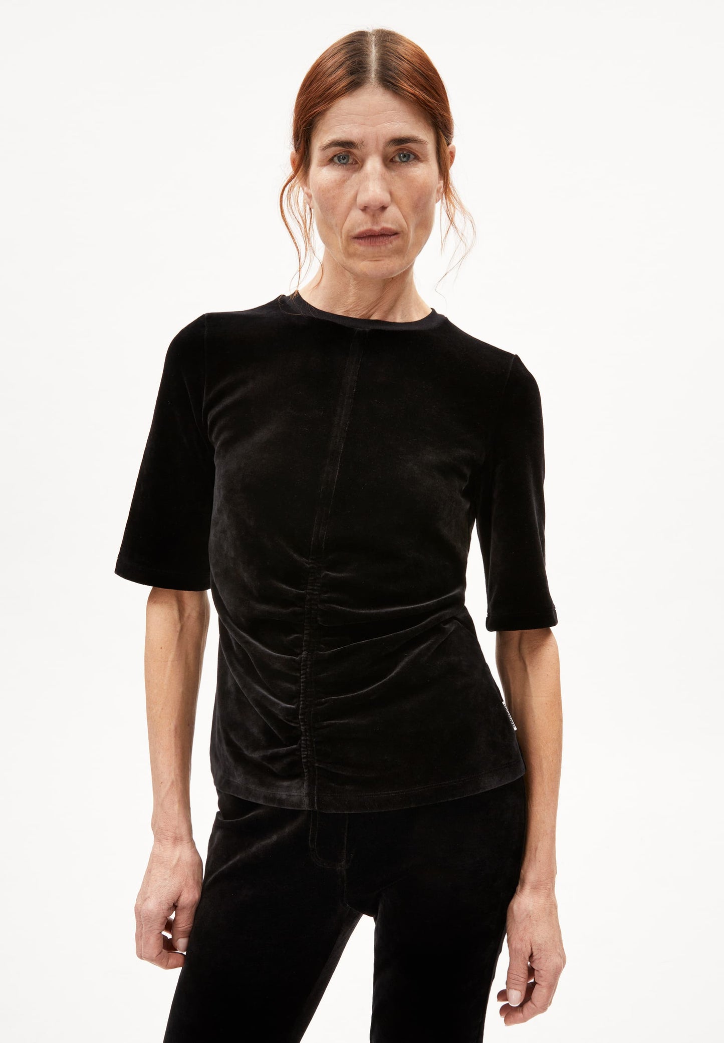 T-shirt velours en modal | noir "traslaraa - black"