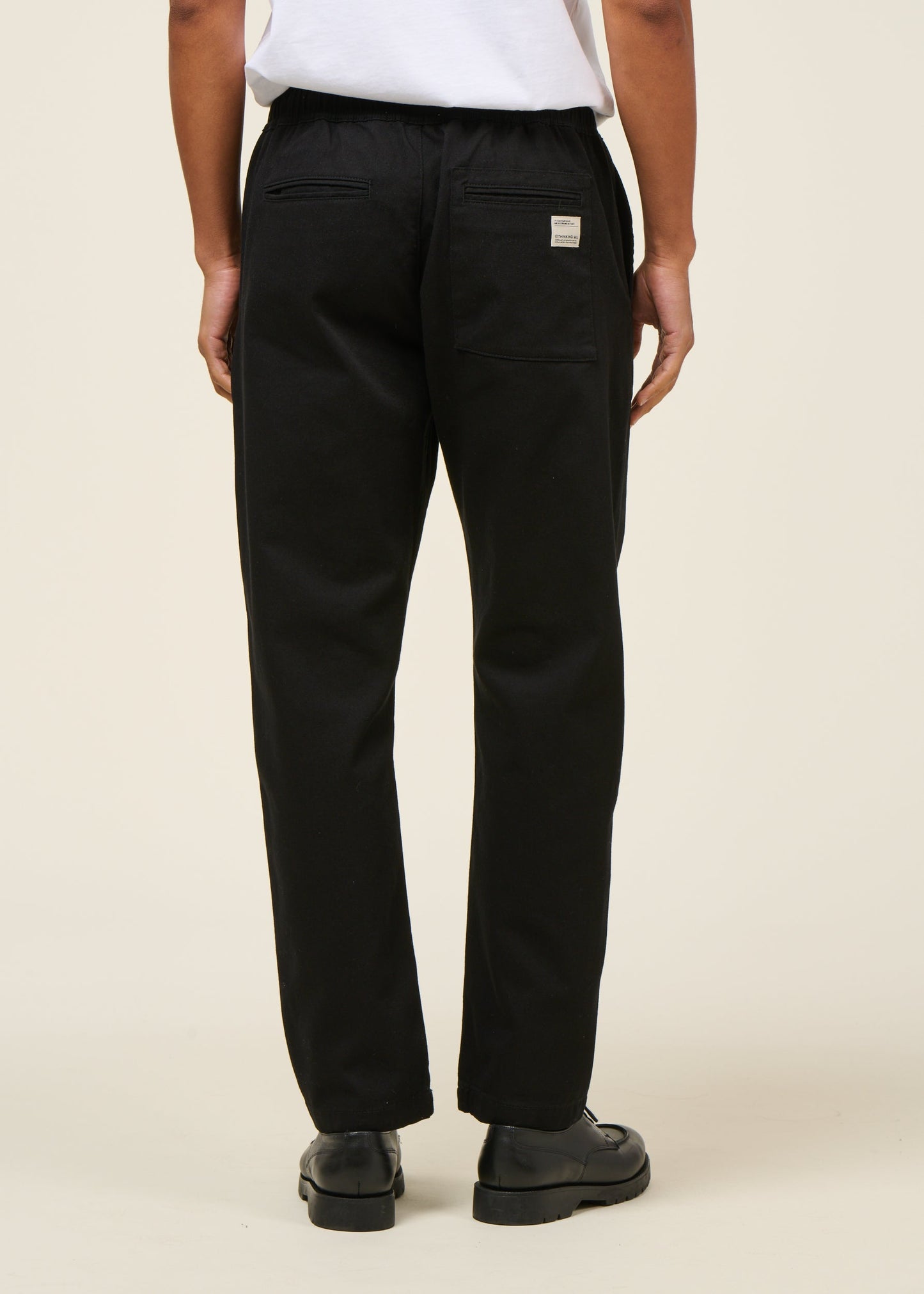 Pantalon droit en coton bio | noir "black travel pants"