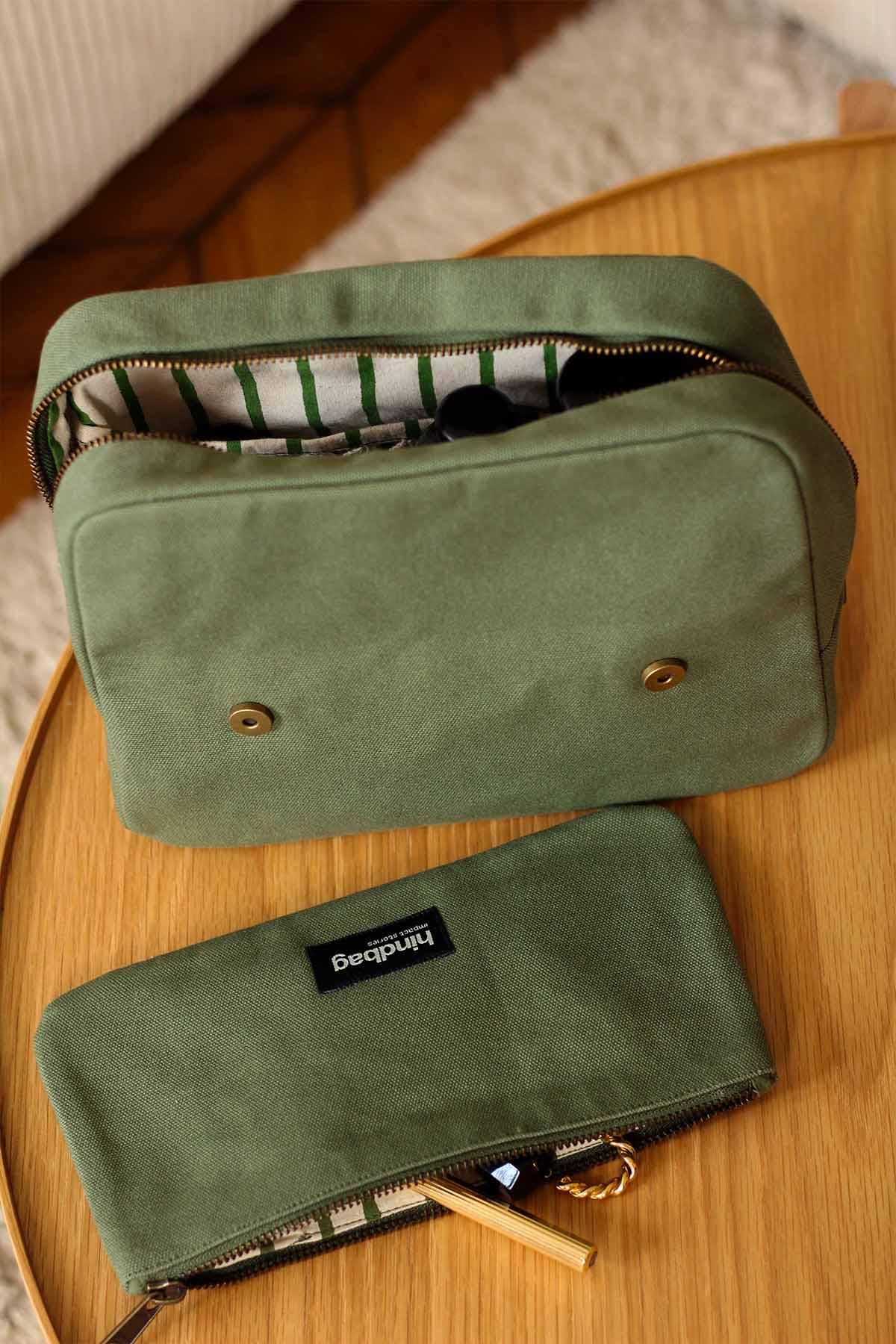 Trousse de toilette XL en coton bio | Vert "alix olive"
