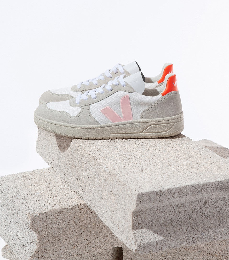Baskets v-10 b-mesh white petale orange fluo