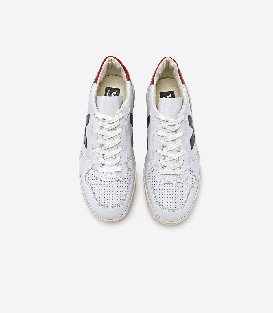 Baskets v-10 white nautico pekin