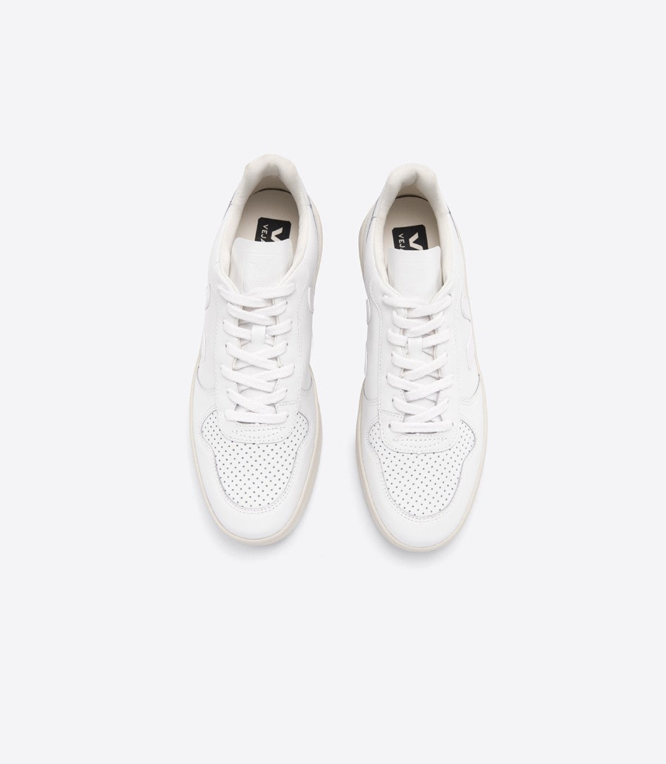 Baskets basses en cuir certifié | blanc "v-10 leather extra white"
