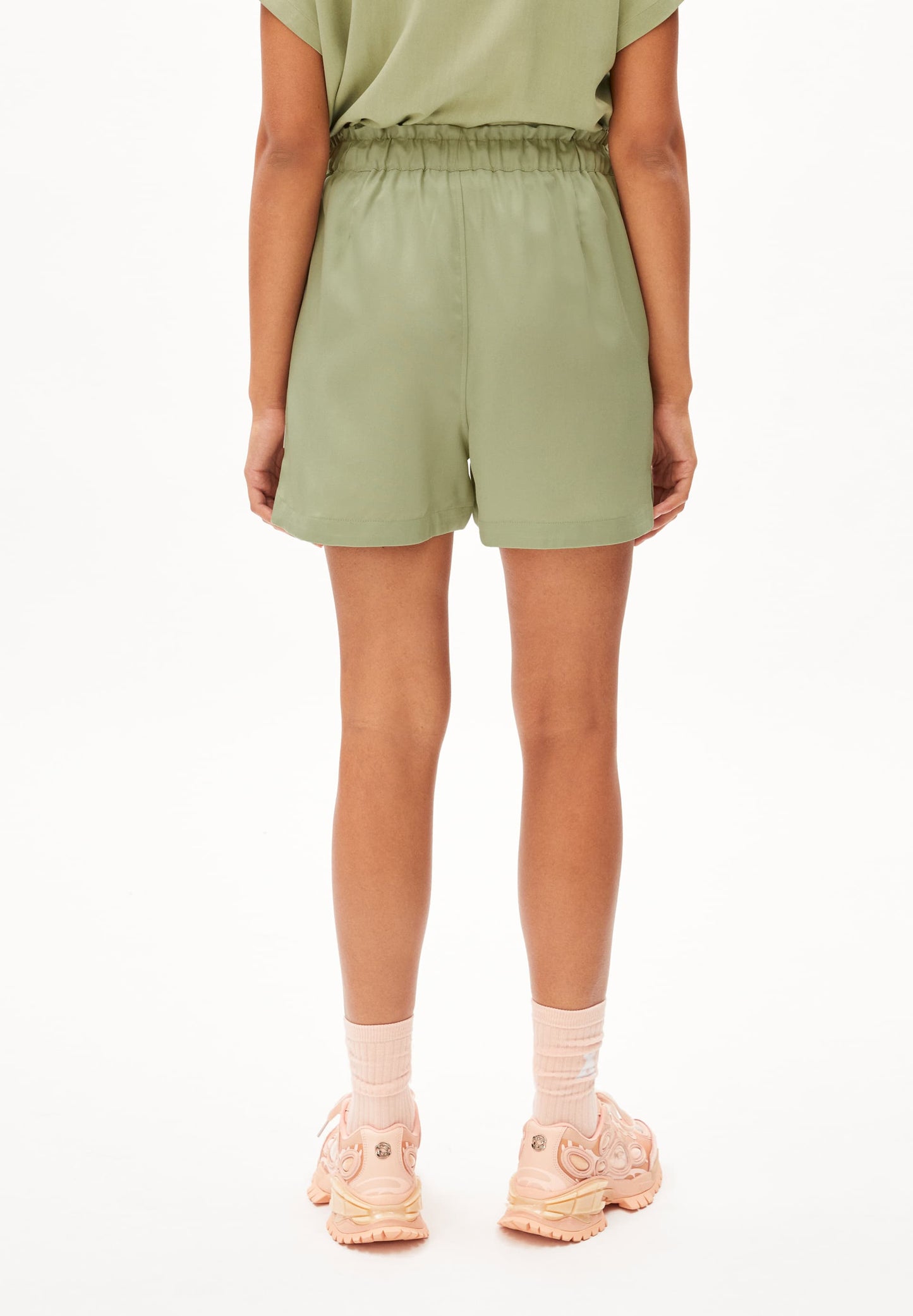 Short fluide en tencel | vert "vaanna - light matcha"