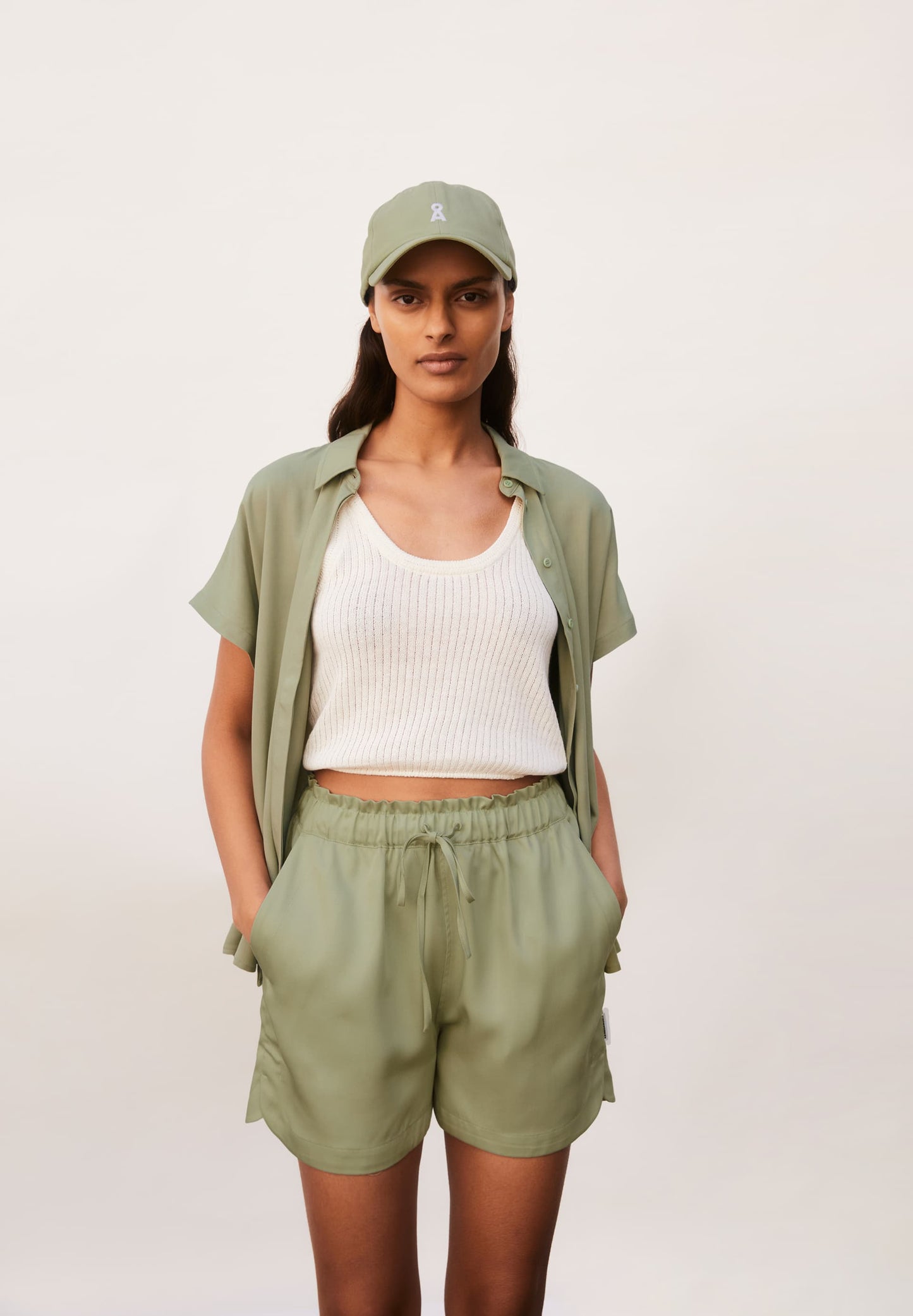 Short fluide en tencel | vert "vaanna - light matcha"